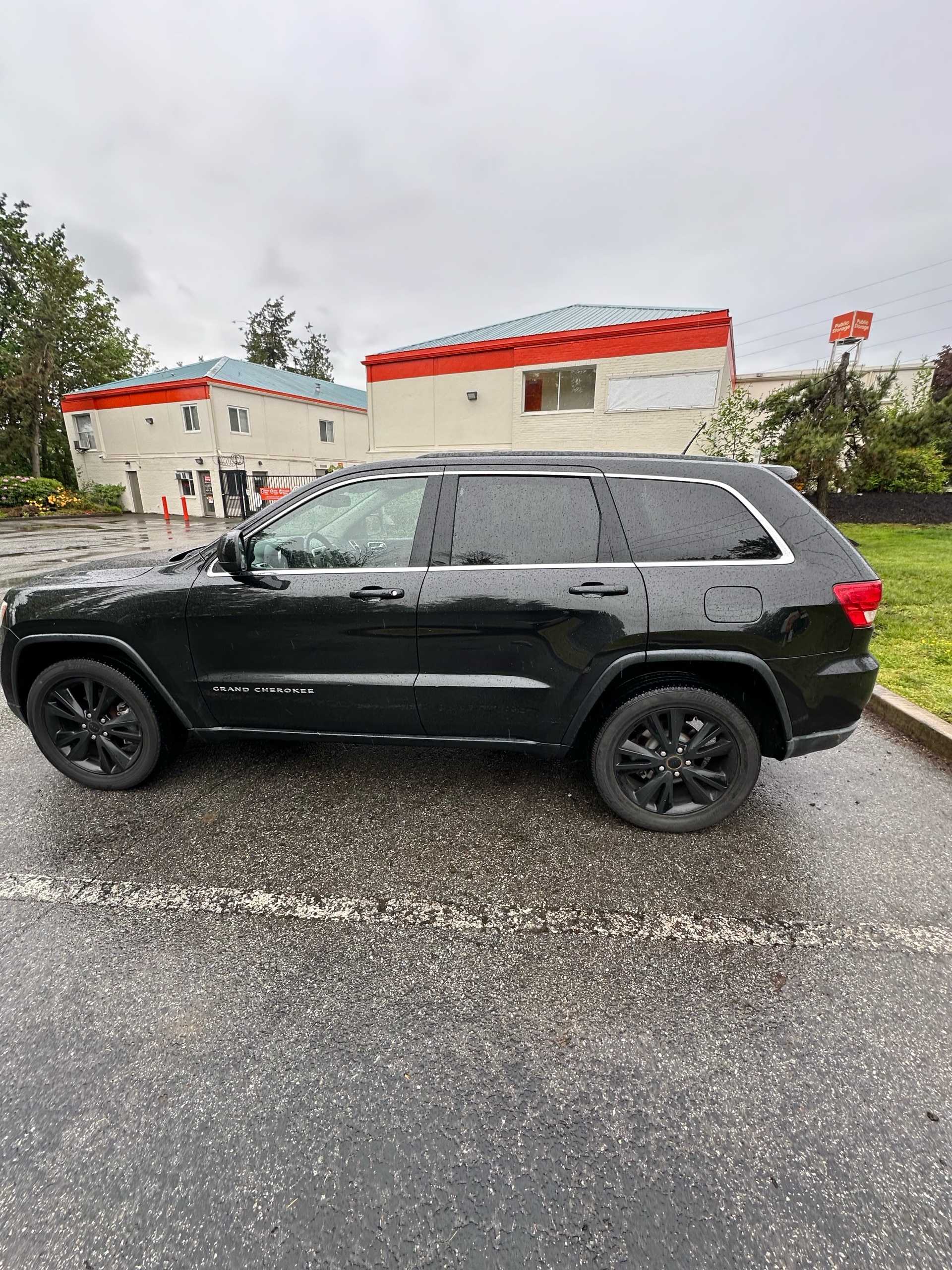 /canwestautoinc/2012-Jeep-GrandCherokee-5796007533807552.jpg