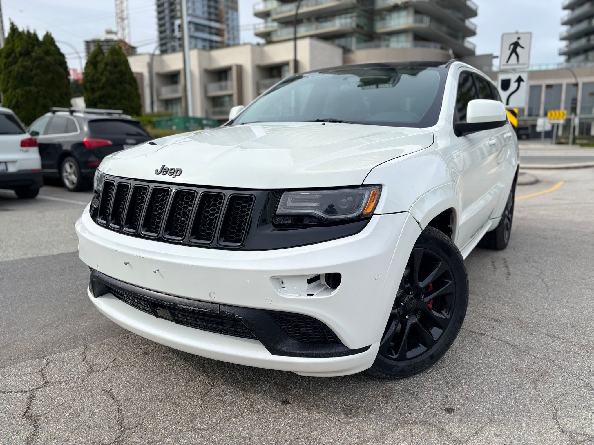 /canwestautoinc/2012-Jeep-GrandCherokee-6047510198953054.jpg