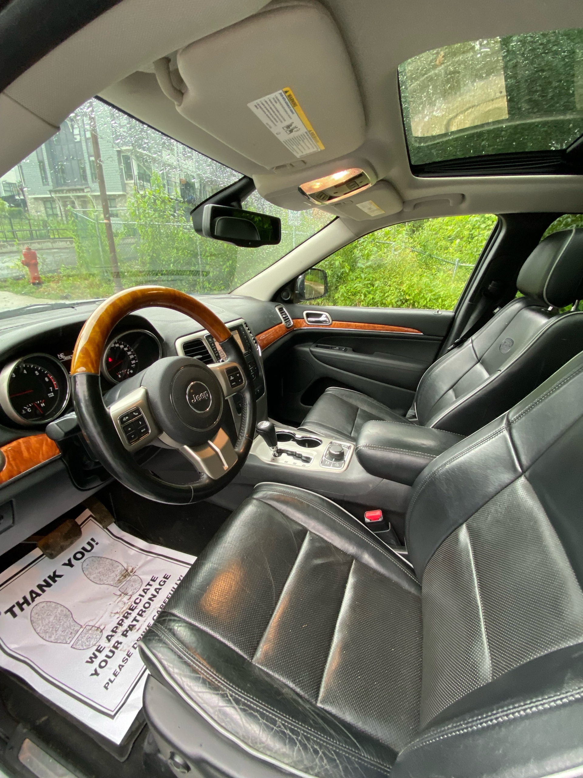 /canwestautoinc/2012-Jeep-GrandCherokee-6439903021838322.jpg