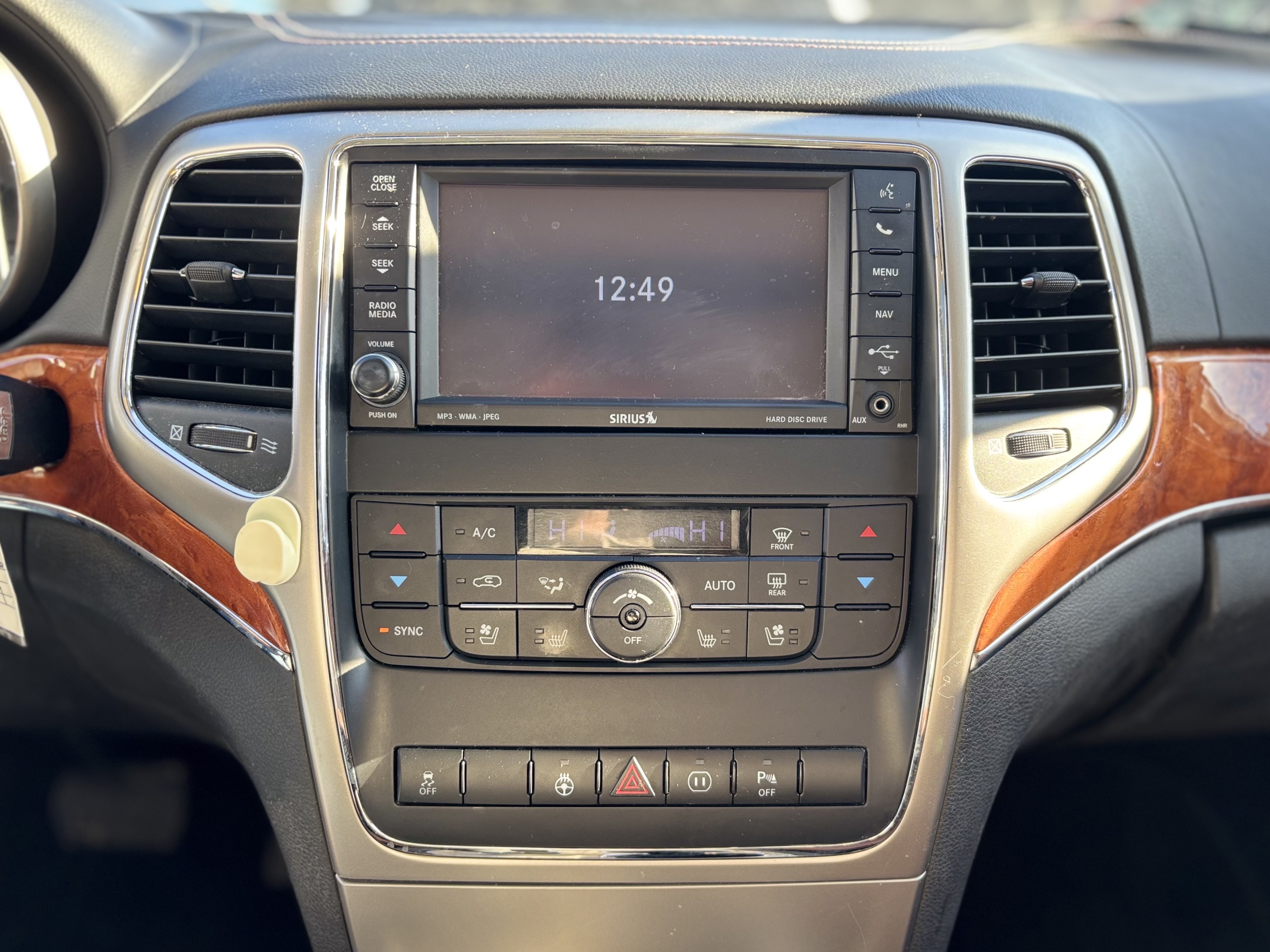 /canwestautoinc/2012-Jeep-GrandCherokee-8583221422626879.jpg
