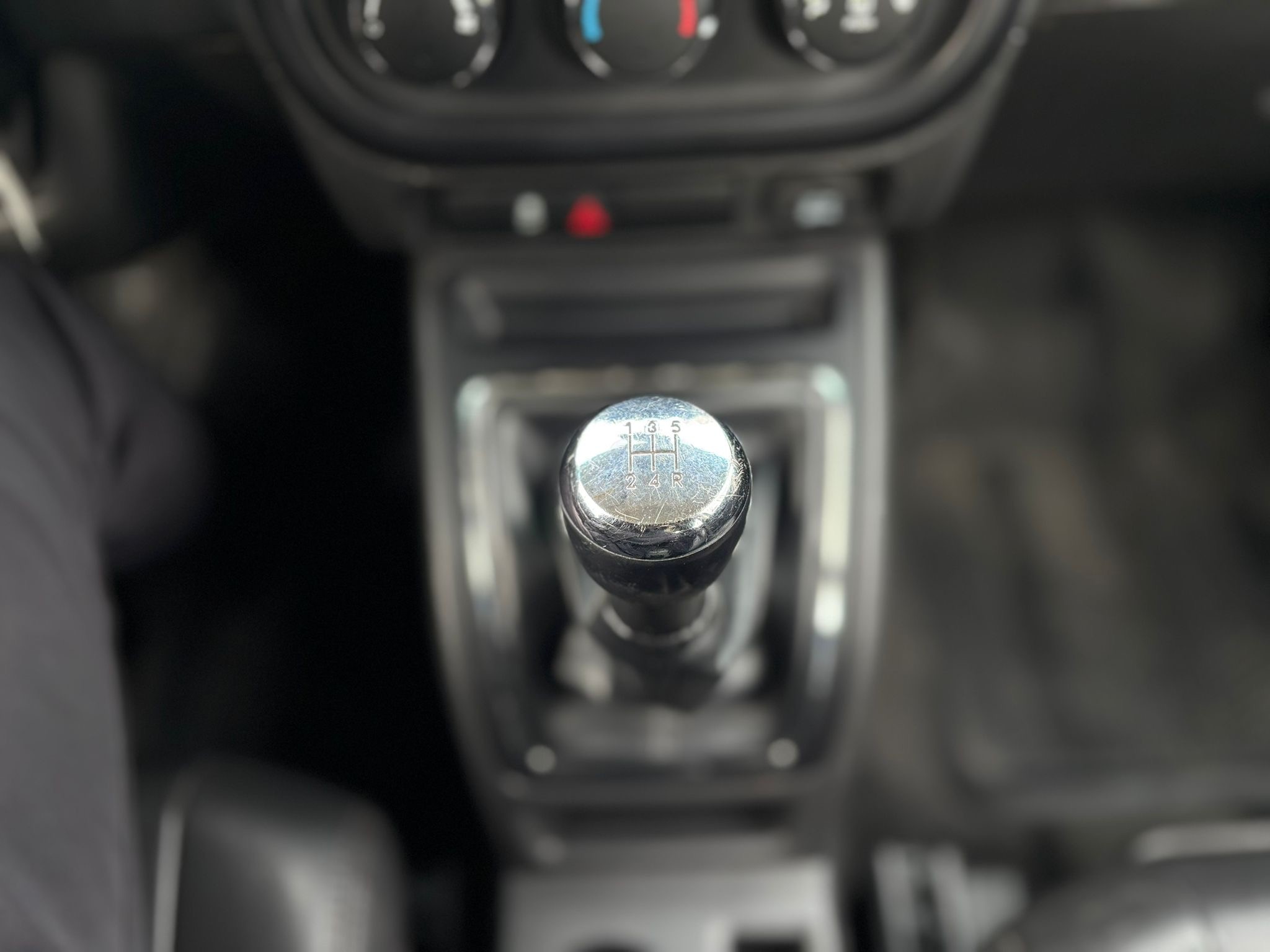 /canwestautoinc/2012-Jeep-Patriot-6282857348218058.jpg
