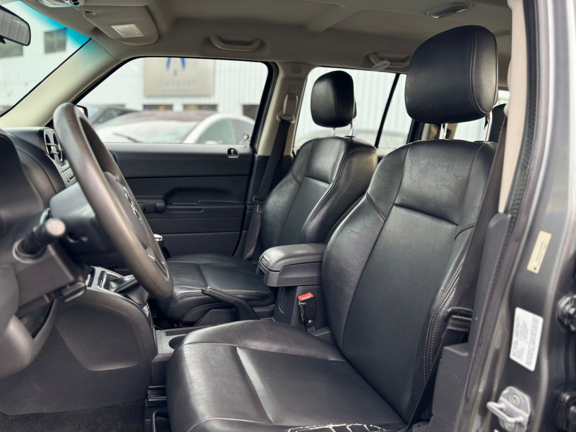/canwestautoinc/2012-Jeep-Patriot-8071775713324525.jpg