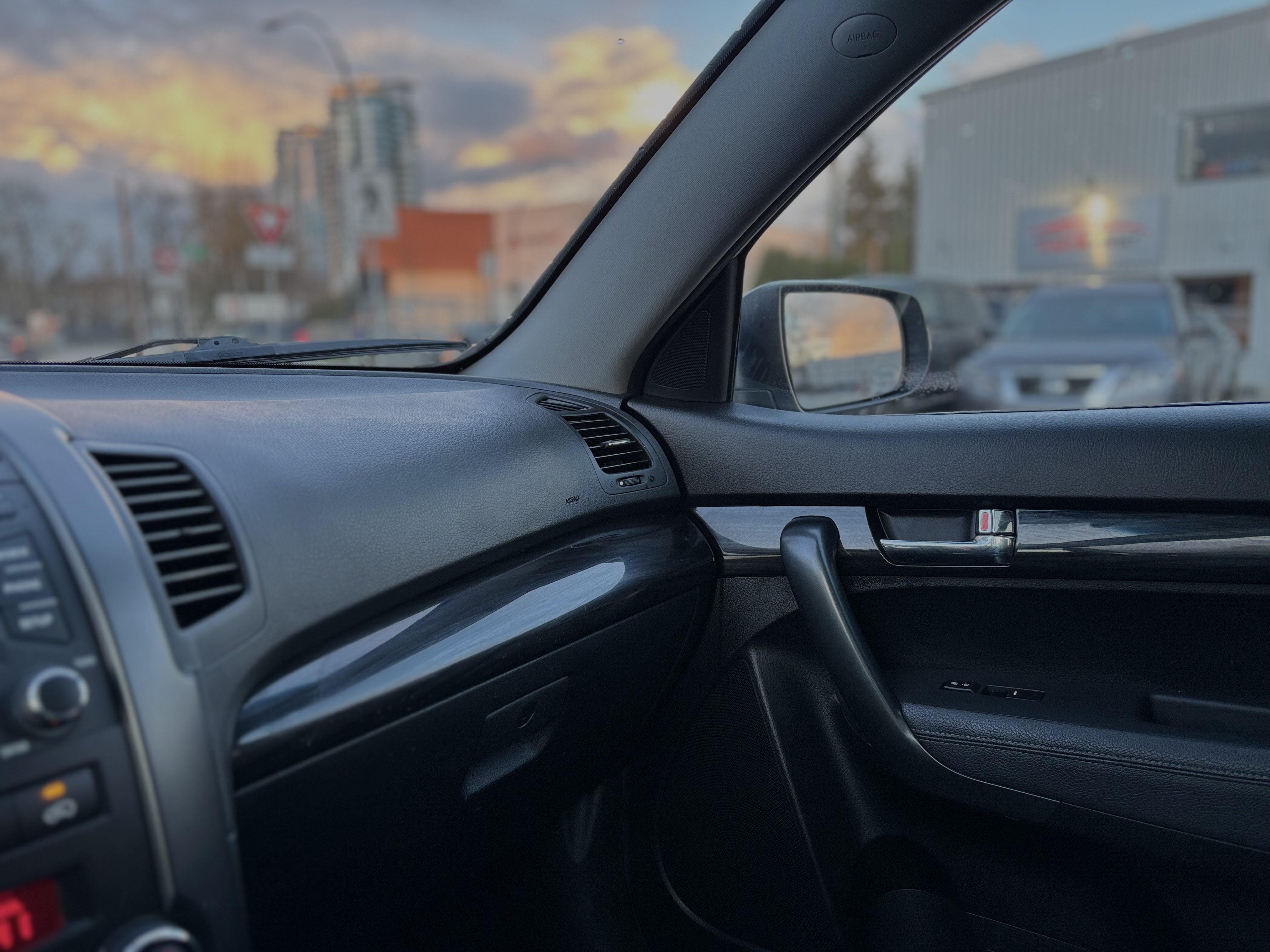 /canwestautoinc/2012-Kia-Sorento-38898163848548295.jpg