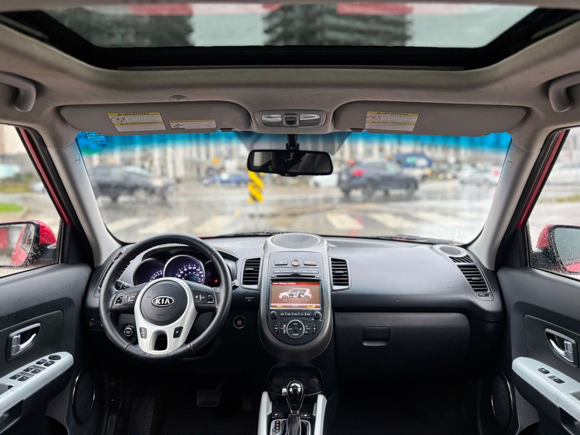 /canwestautoinc/2012-Kia-Soul-6090639567004712.jpg