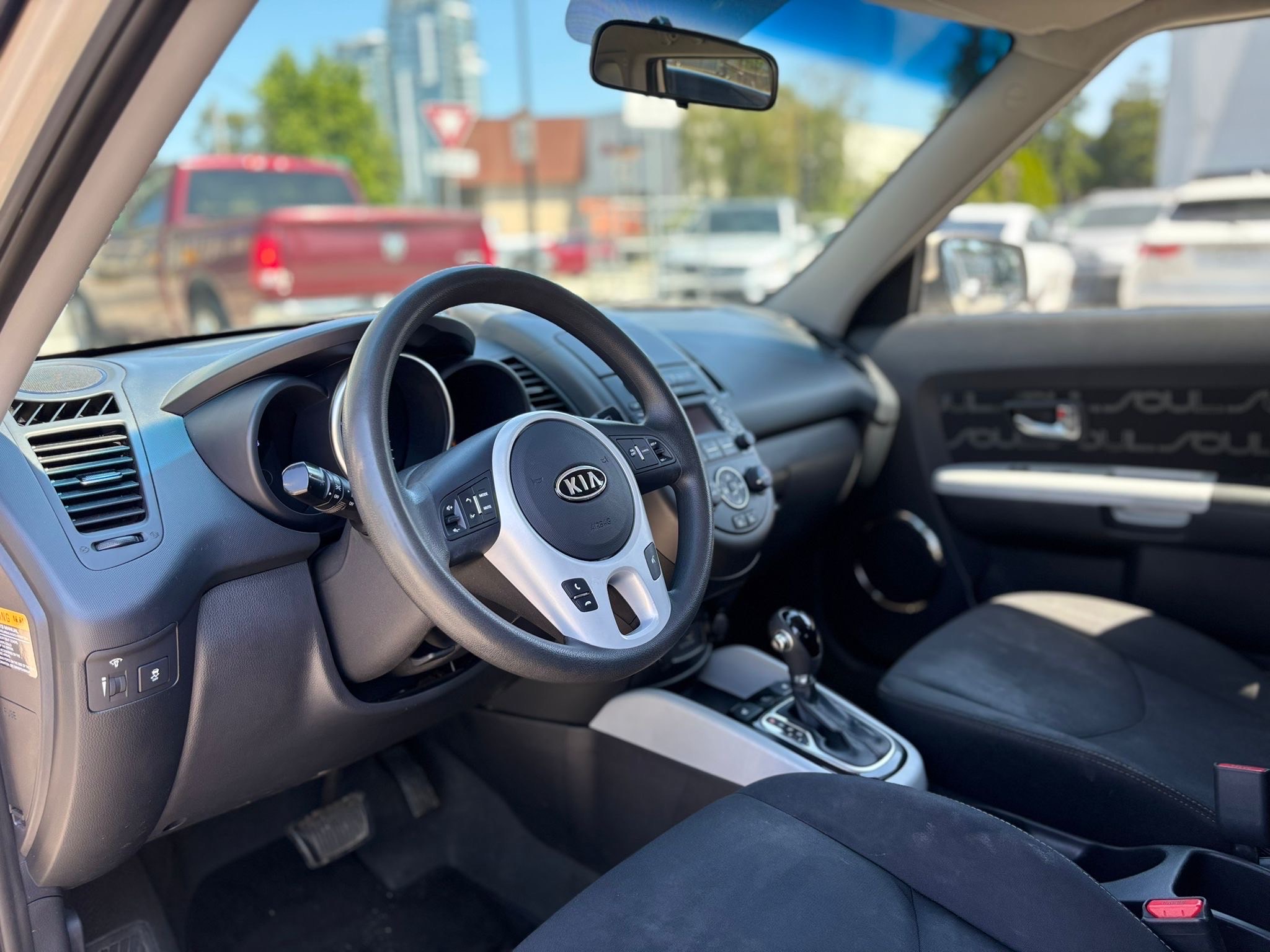 /canwestautoinc/2012-Kia-Soul-9552031670106425.jpg