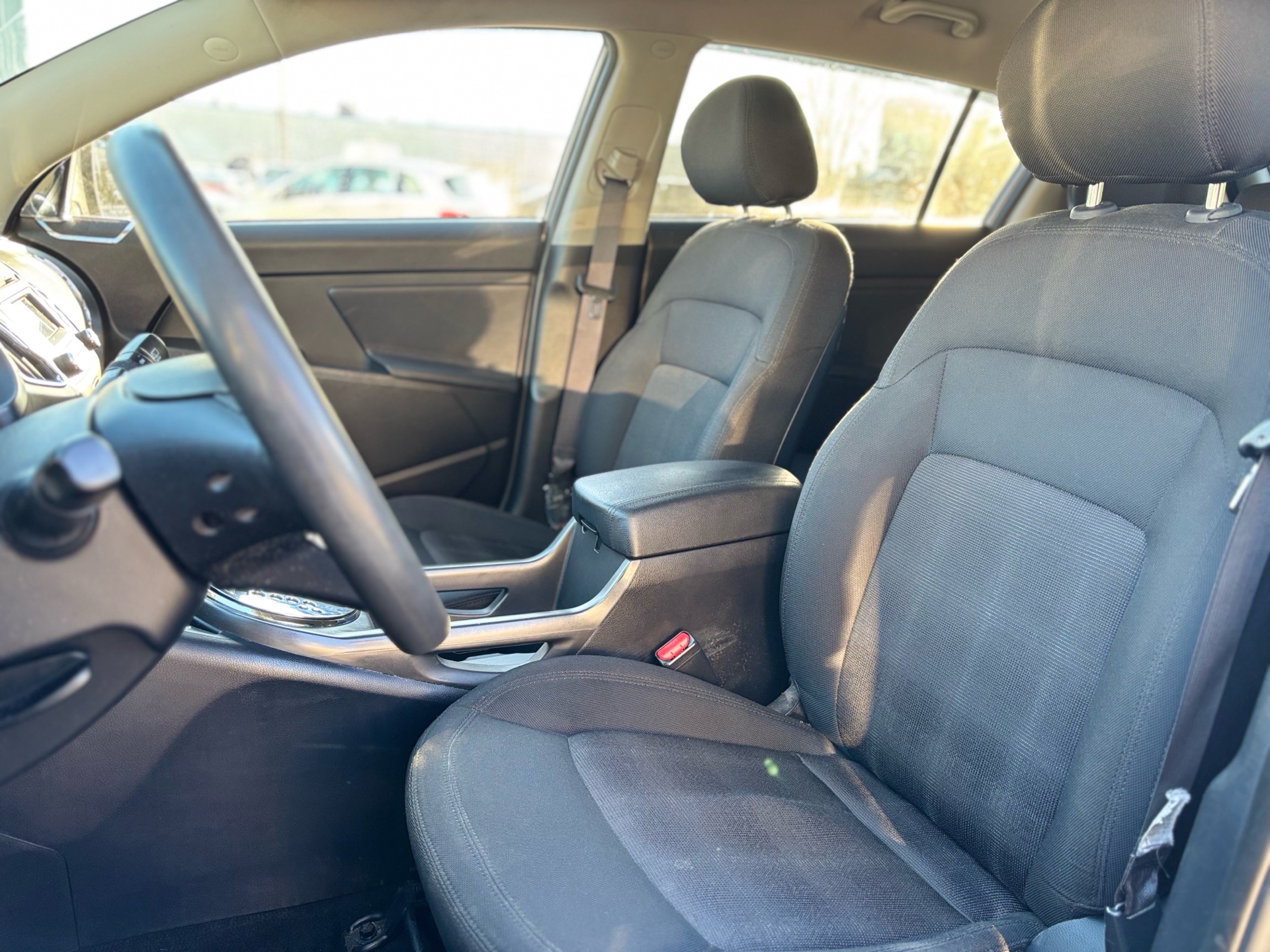 /canwestautoinc/2012-Kia-Sportage-013421424414586935.jpg