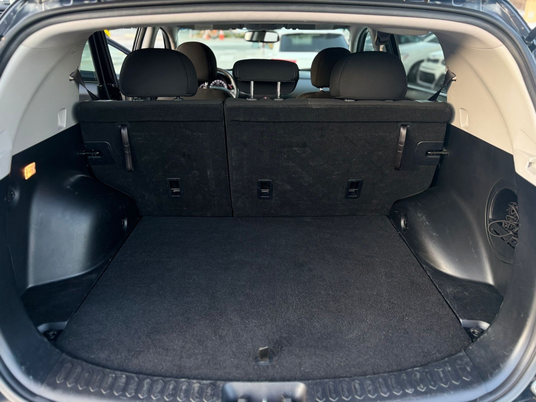 /canwestautoinc/2012-Kia-Sportage-3638309252875489.jpg