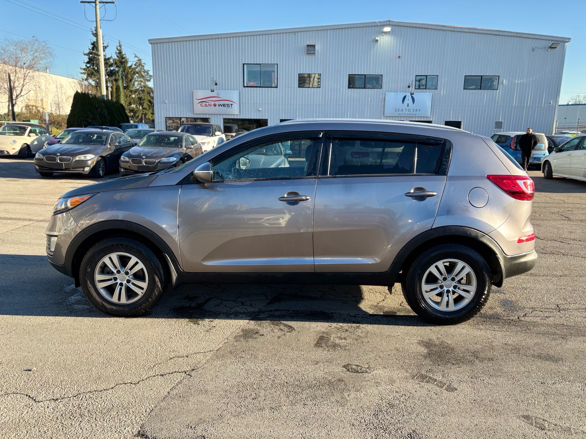 /canwestautoinc/2012-Kia-Sportage-41393625553527347.jpg