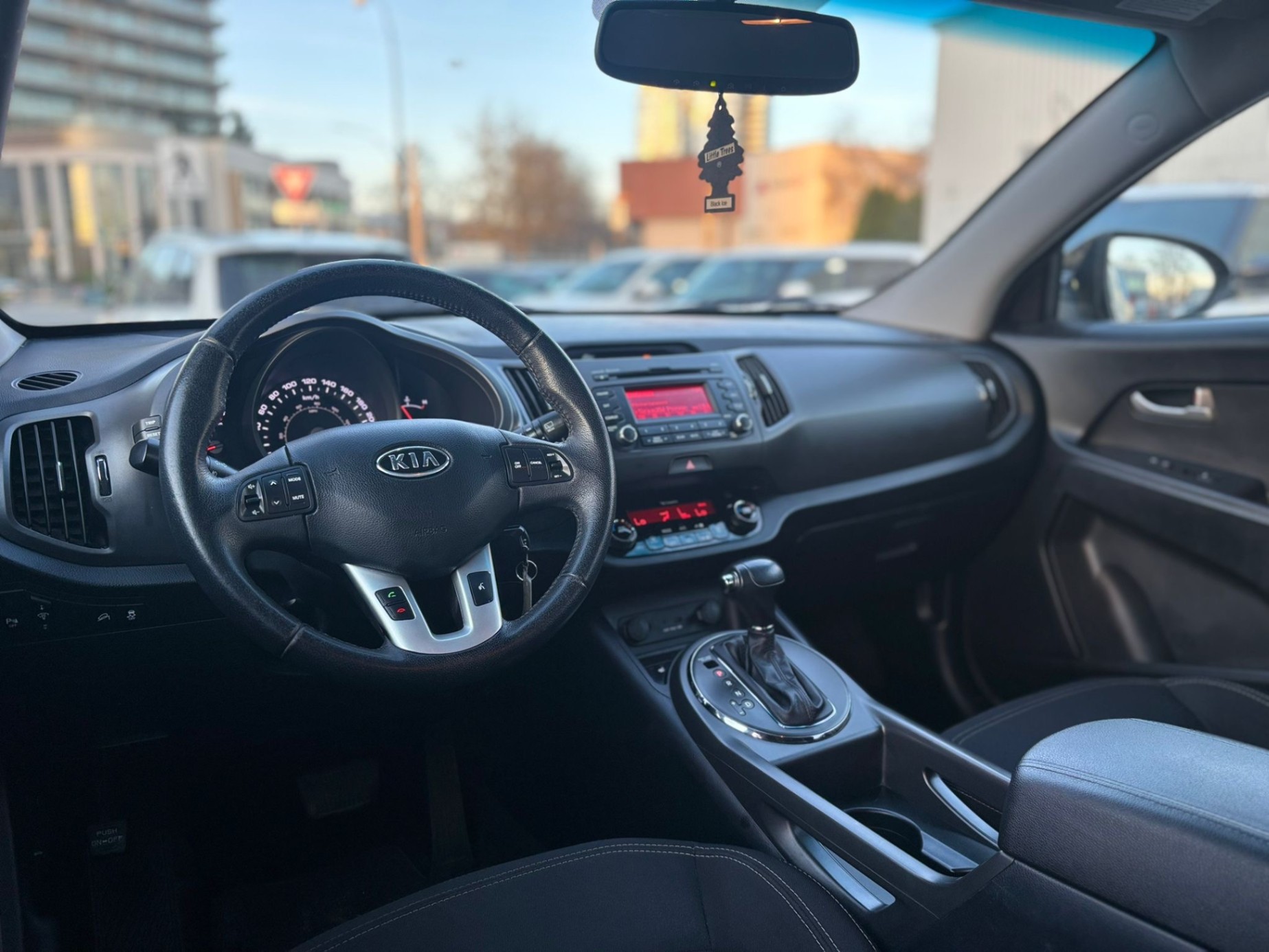 /canwestautoinc/2012-Kia-Sportage-6379853097123345.jpg