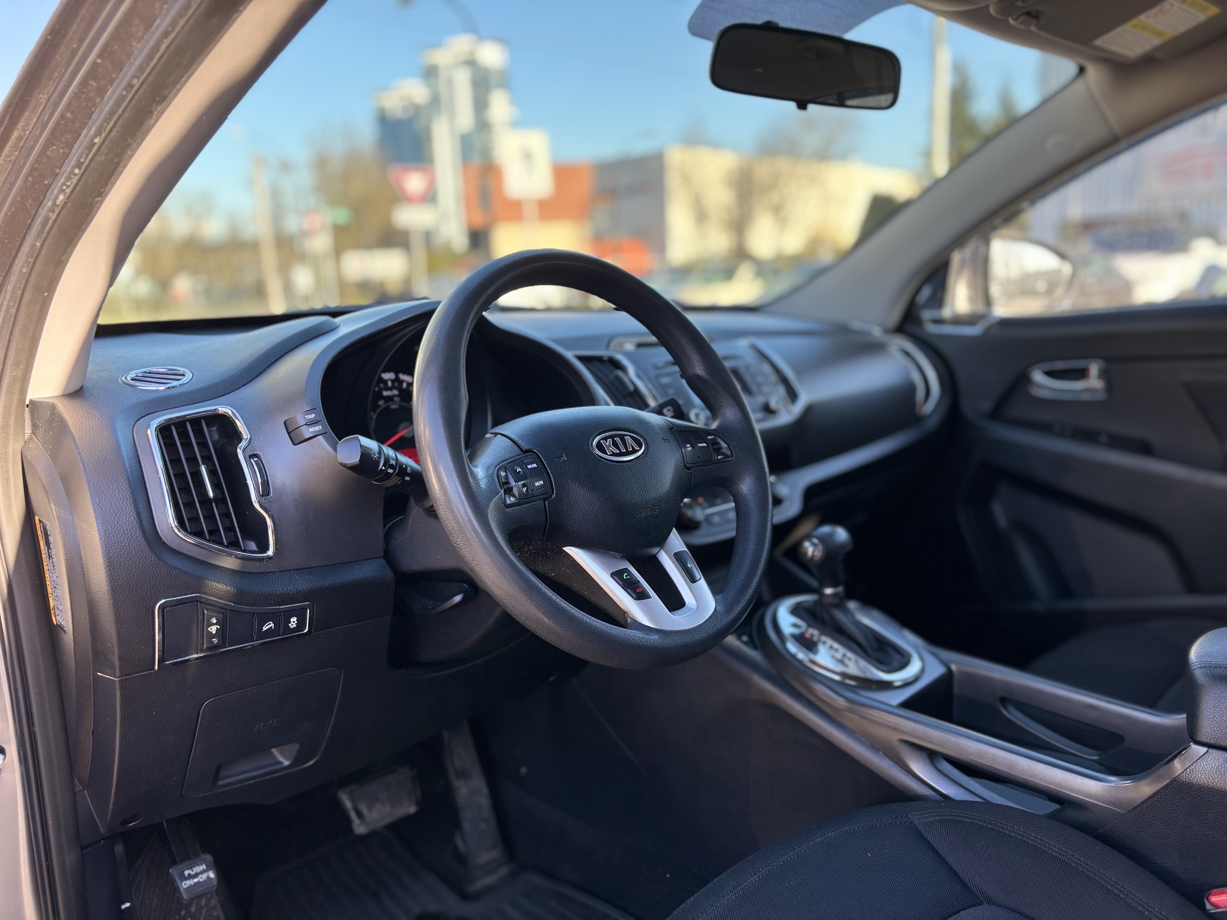 /canwestautoinc/2012-Kia-Sportage-8455970289763746.jpg