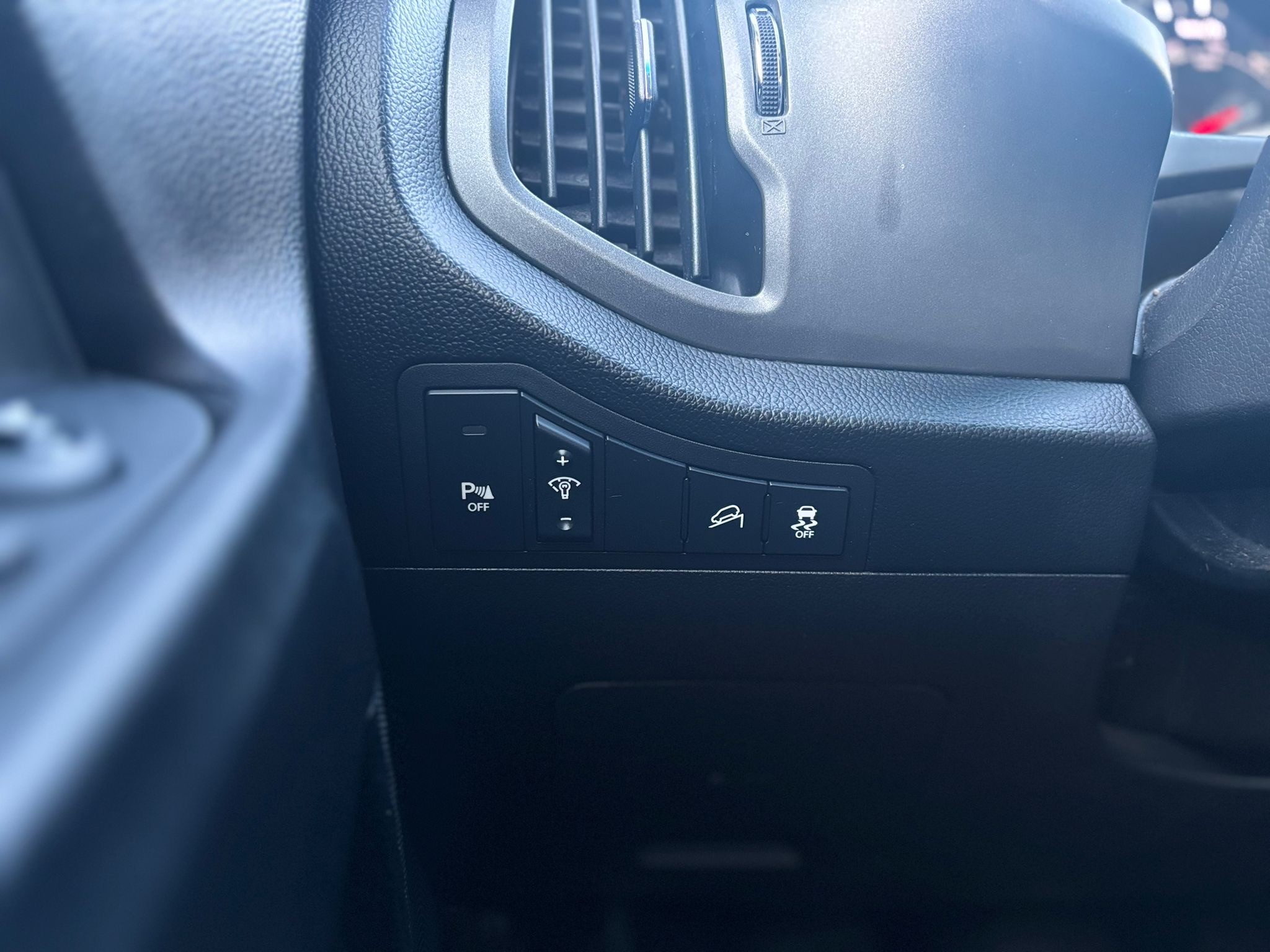 /canwestautoinc/2012-Kia-Sportage-8537390598226731.jpg