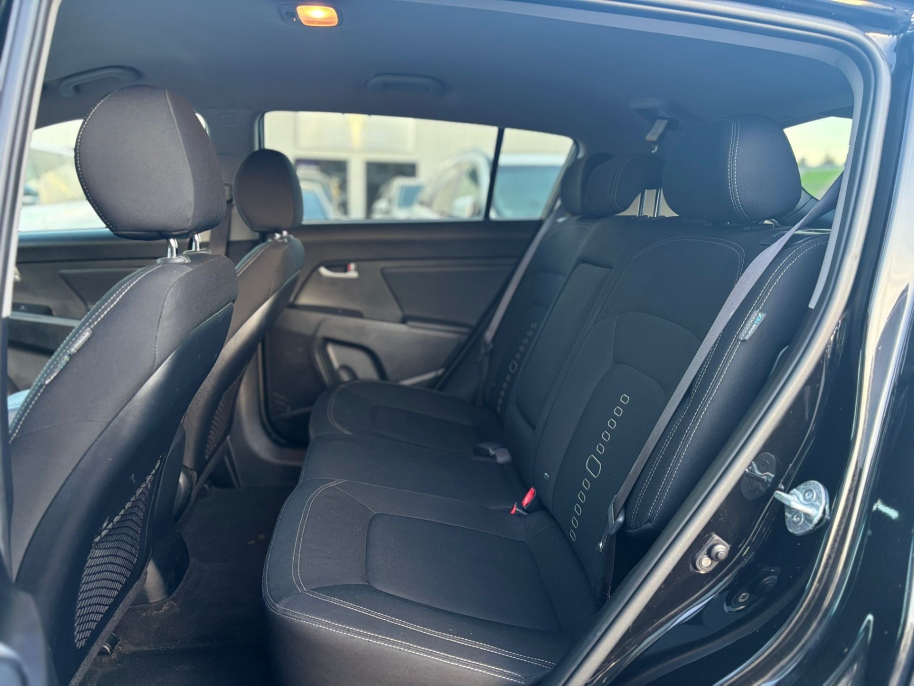 /canwestautoinc/2012-Kia-Sportage-9646015477140297.jpg