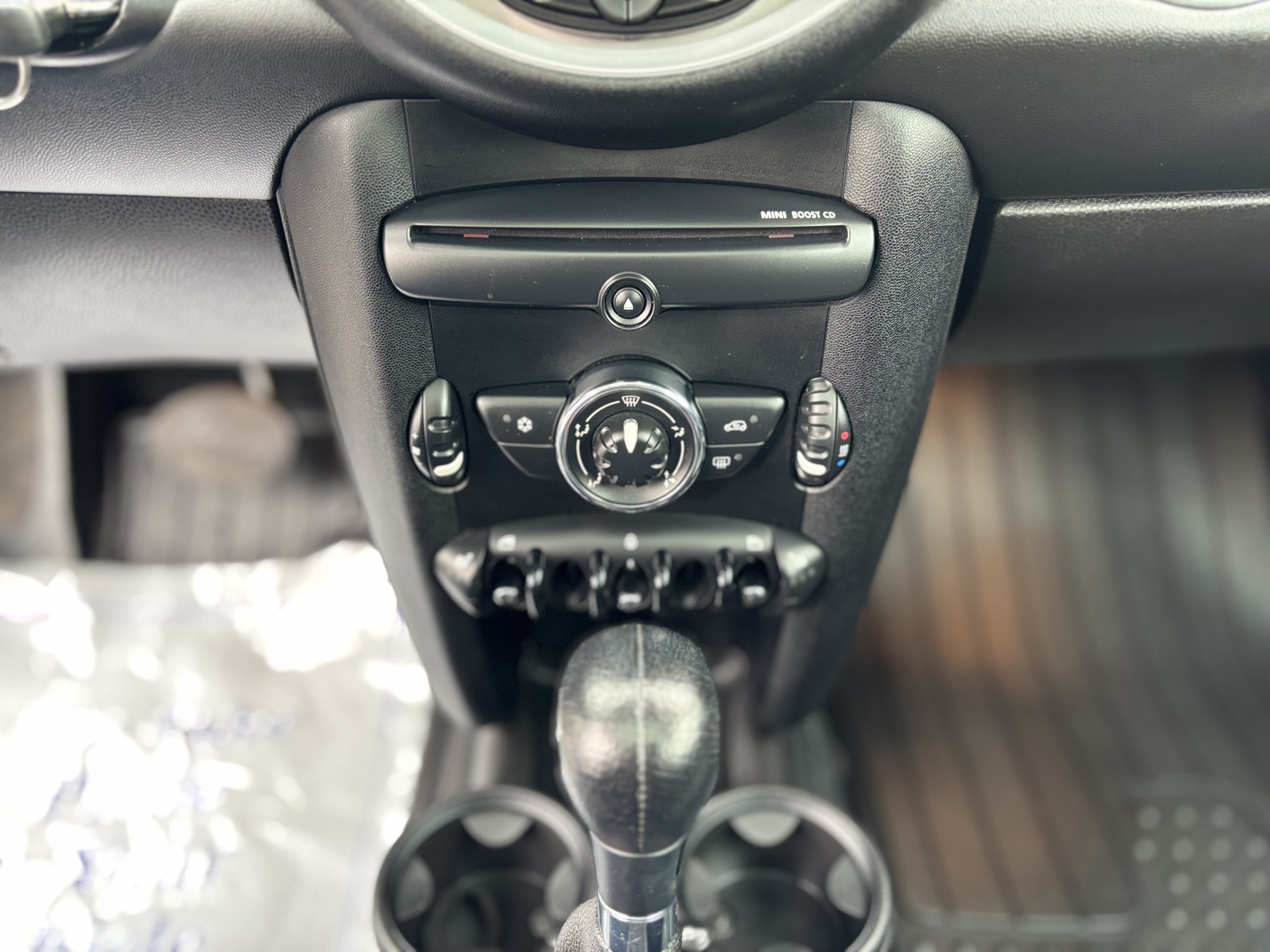 /canwestautoinc/2012-MINI-CooperHardtop-07241194579407217.jpg