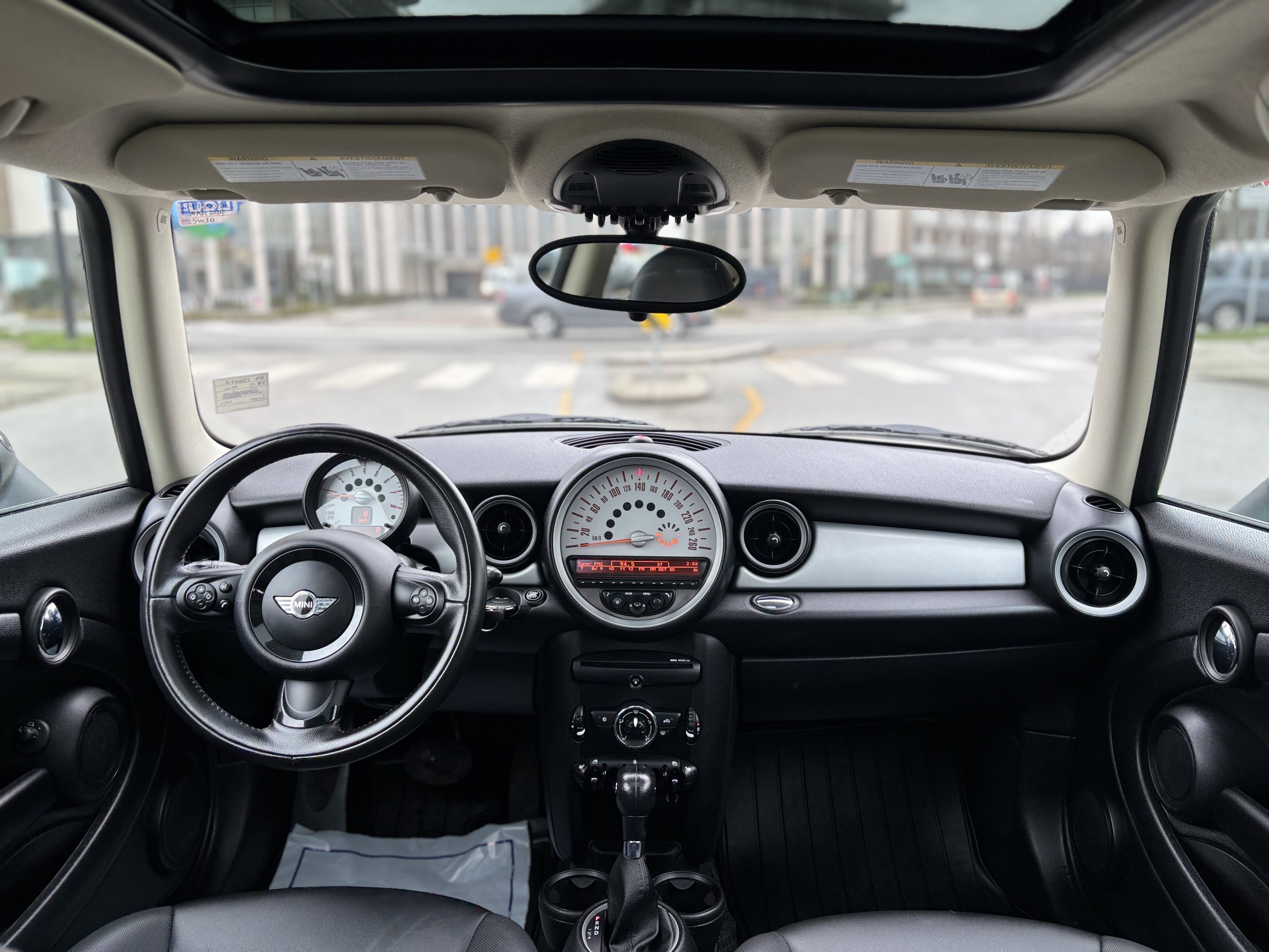 /canwestautoinc/2012-MINI-CooperHardtop-9423382652110934.jpg