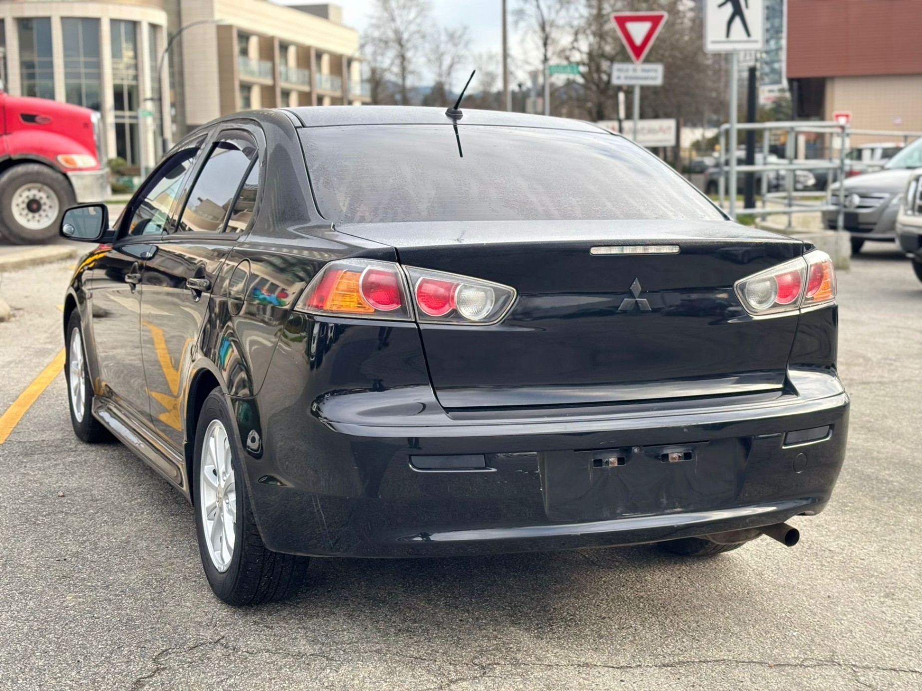 /canwestautoinc/2012-Mitsubishi-Lancer-4925939318924717.jpg