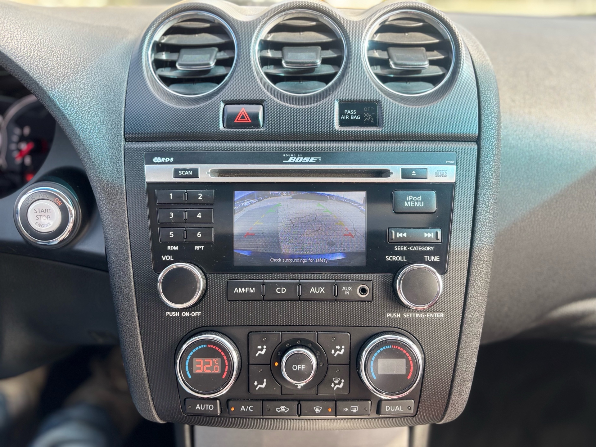 /canwestautoinc/2012-Nissan-Altima-029029504289900476.jpg