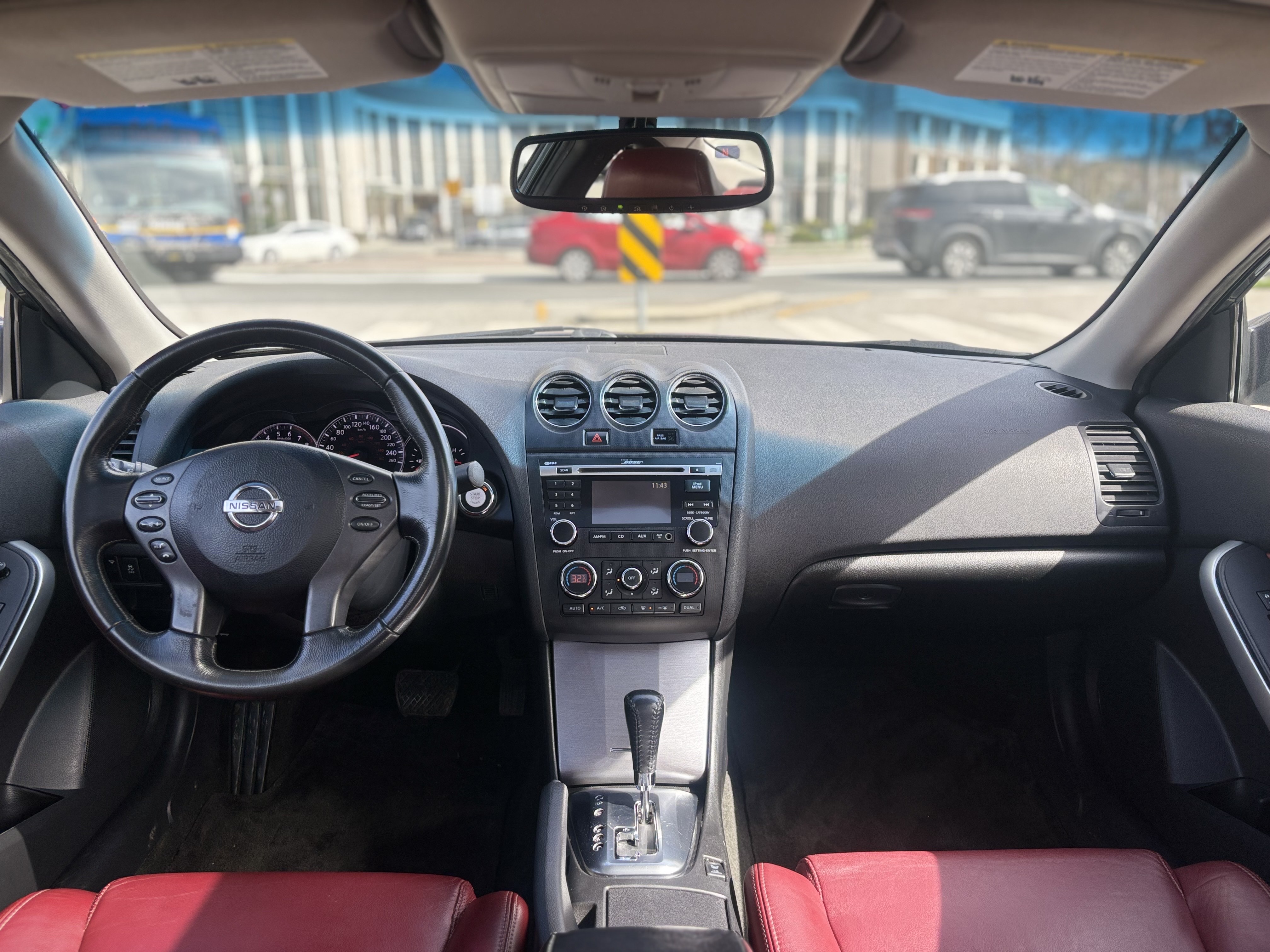 /canwestautoinc/2012-Nissan-Altima-2594623576125694.jpg
