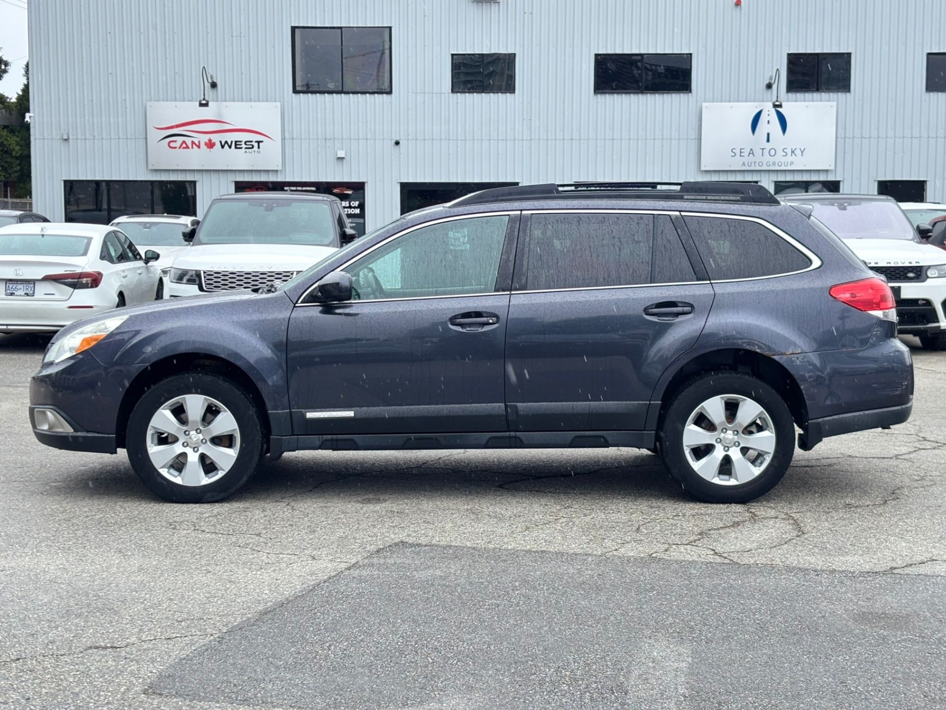 /canwestautoinc/2012-Subaru-Outback-7694289052344394.jpg