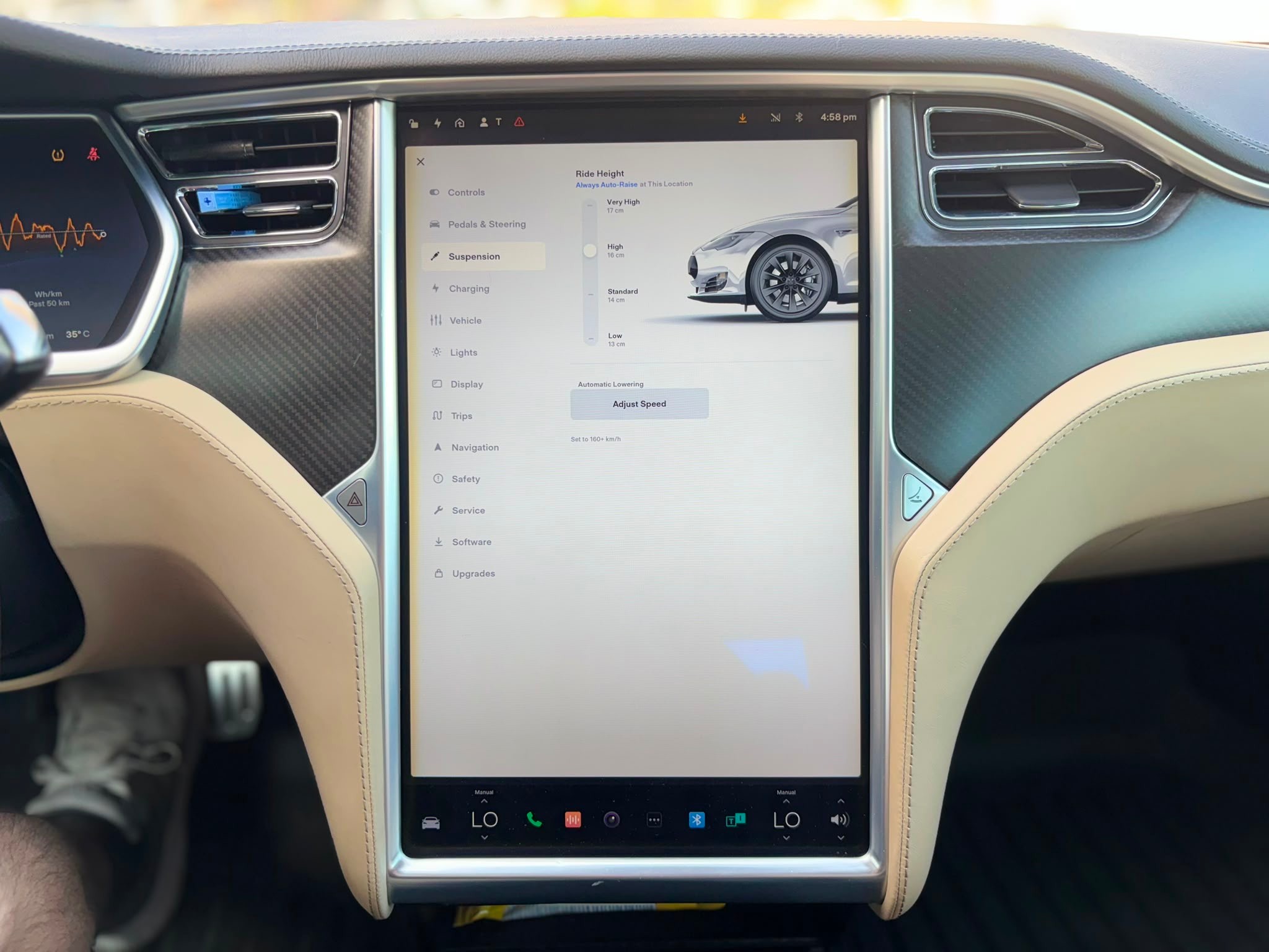 /canwestautoinc/2012-Tesla-ModelS-12957937173017453.jpg