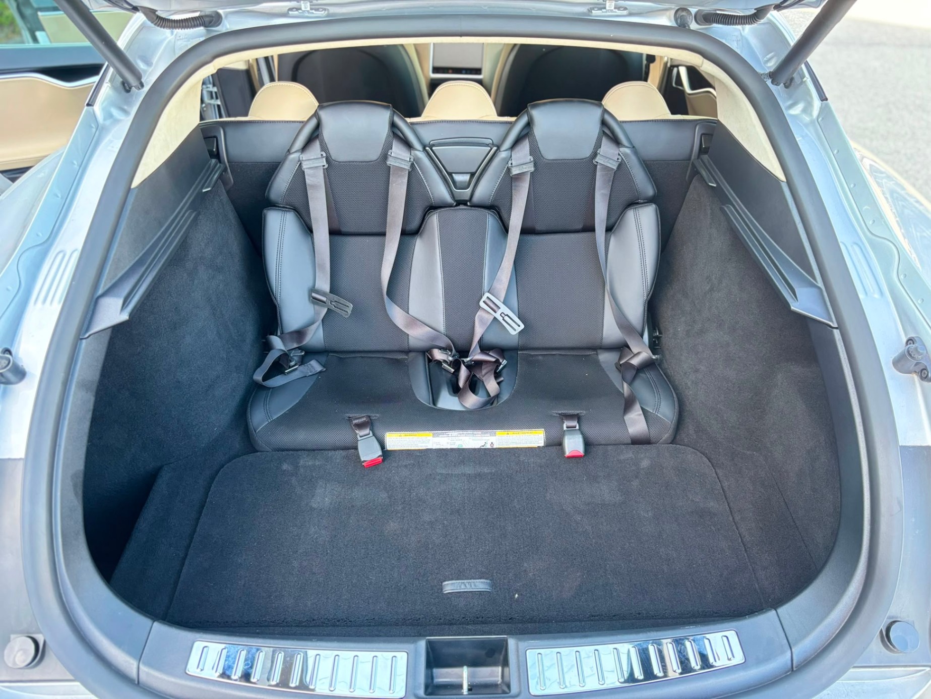 /canwestautoinc/2012-Tesla-ModelS-3083804860154924.jpg