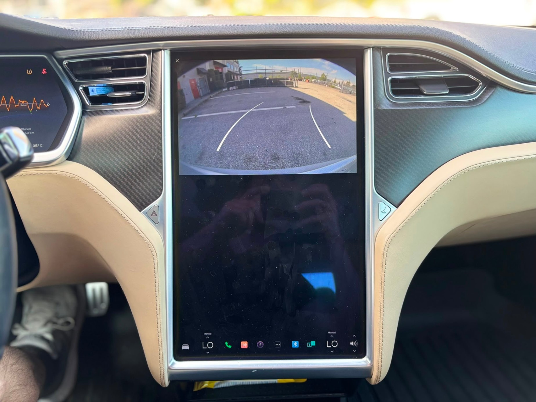 /canwestautoinc/2012-Tesla-ModelS-6127382421340701.jpg