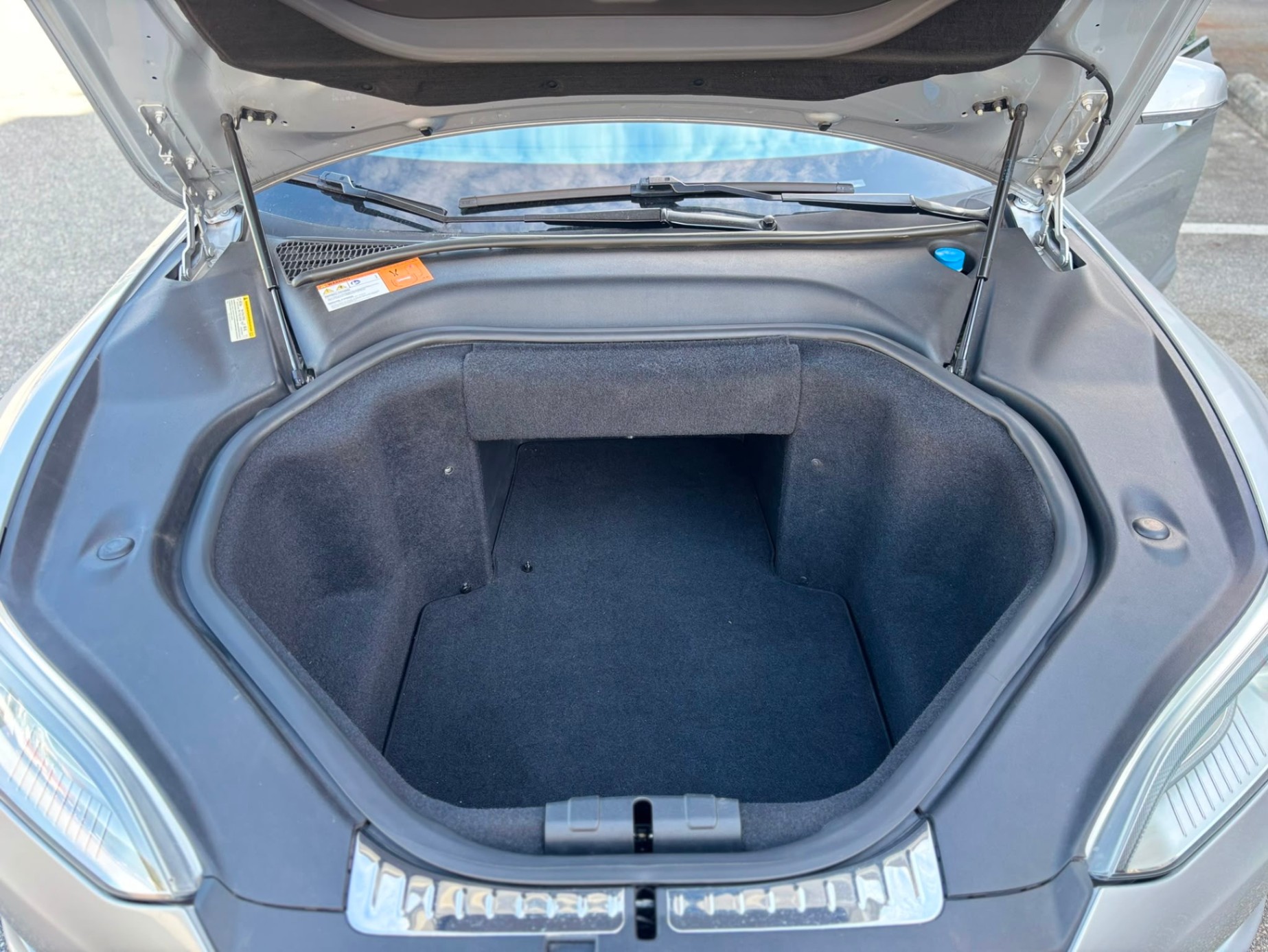 /canwestautoinc/2012-Tesla-ModelS-7811056021754303.jpg