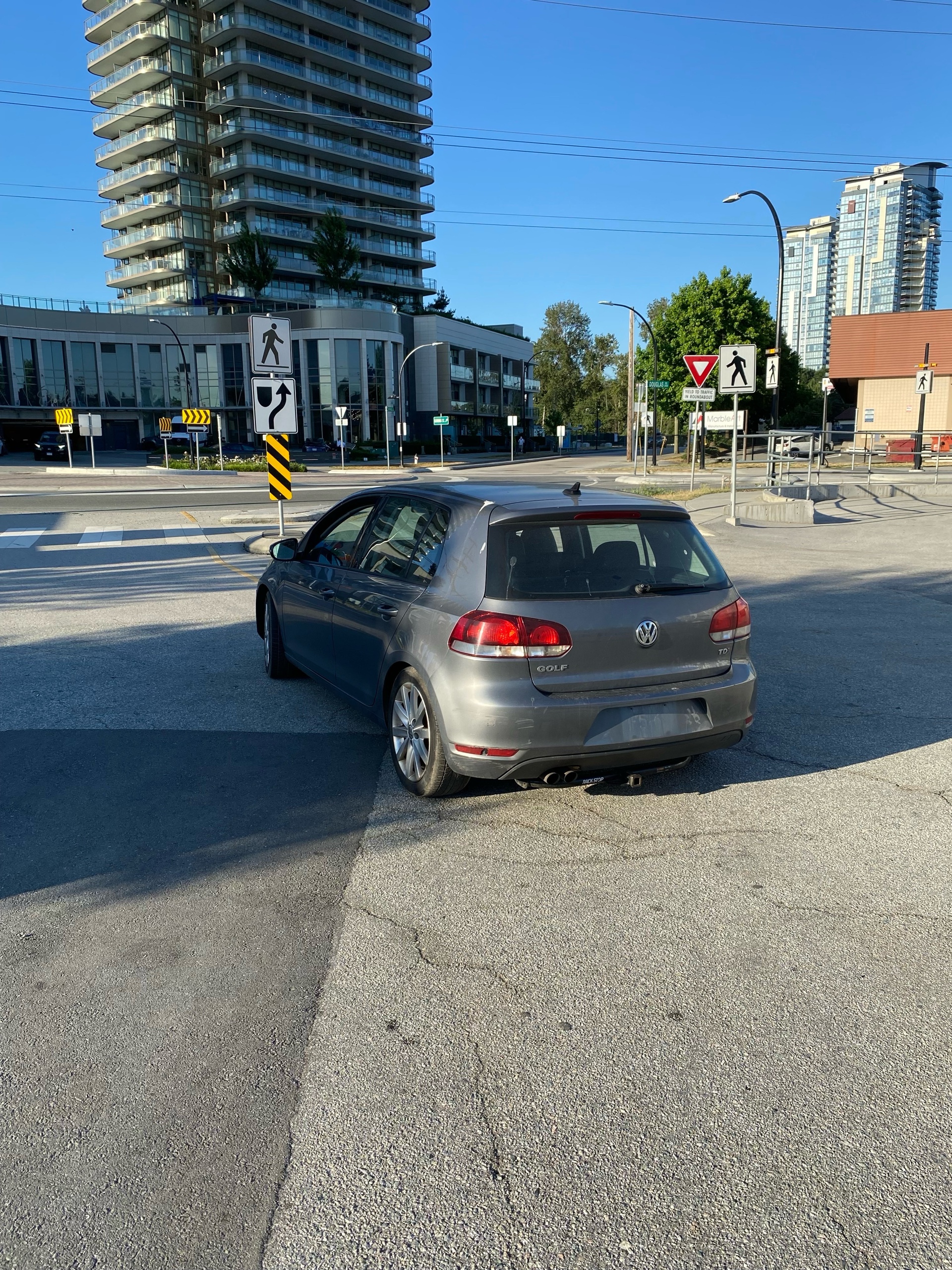 /canwestautoinc/2012-Volkswagen-Golf-2183774297840433.jpg