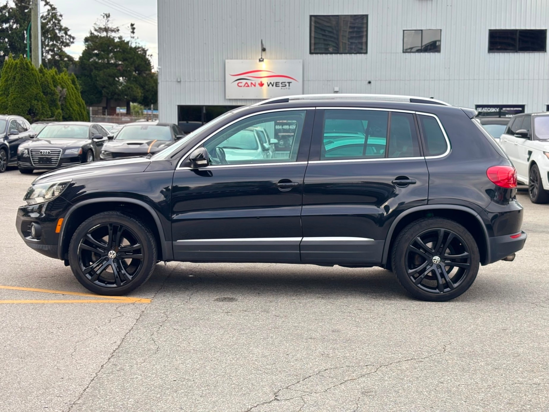/canwestautoinc/2012-Volkswagen-Tiguan-384130026135441.jpg