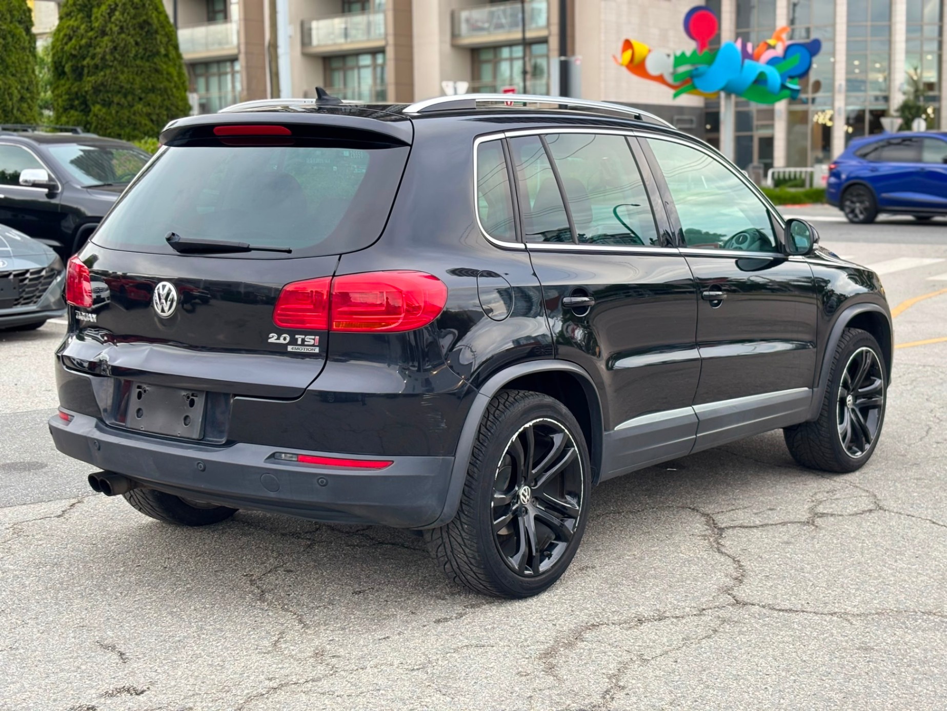 /canwestautoinc/2012-Volkswagen-Tiguan-4176667341874192.jpg