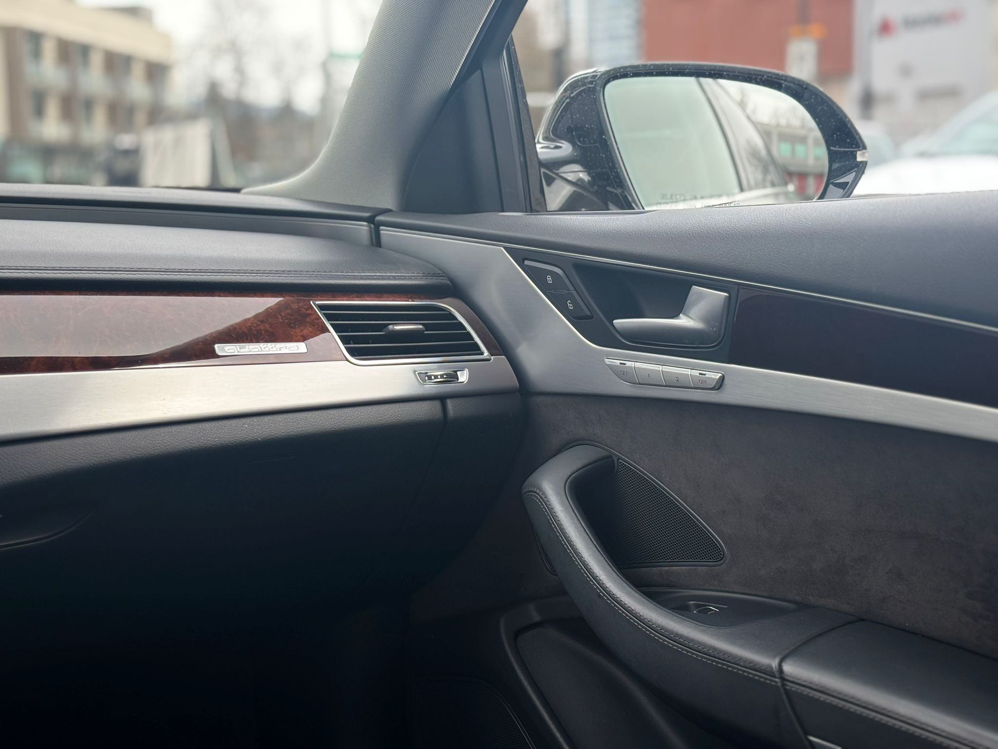 /canwestautoinc/2013-Audi-A8-8363717632372933.jpg