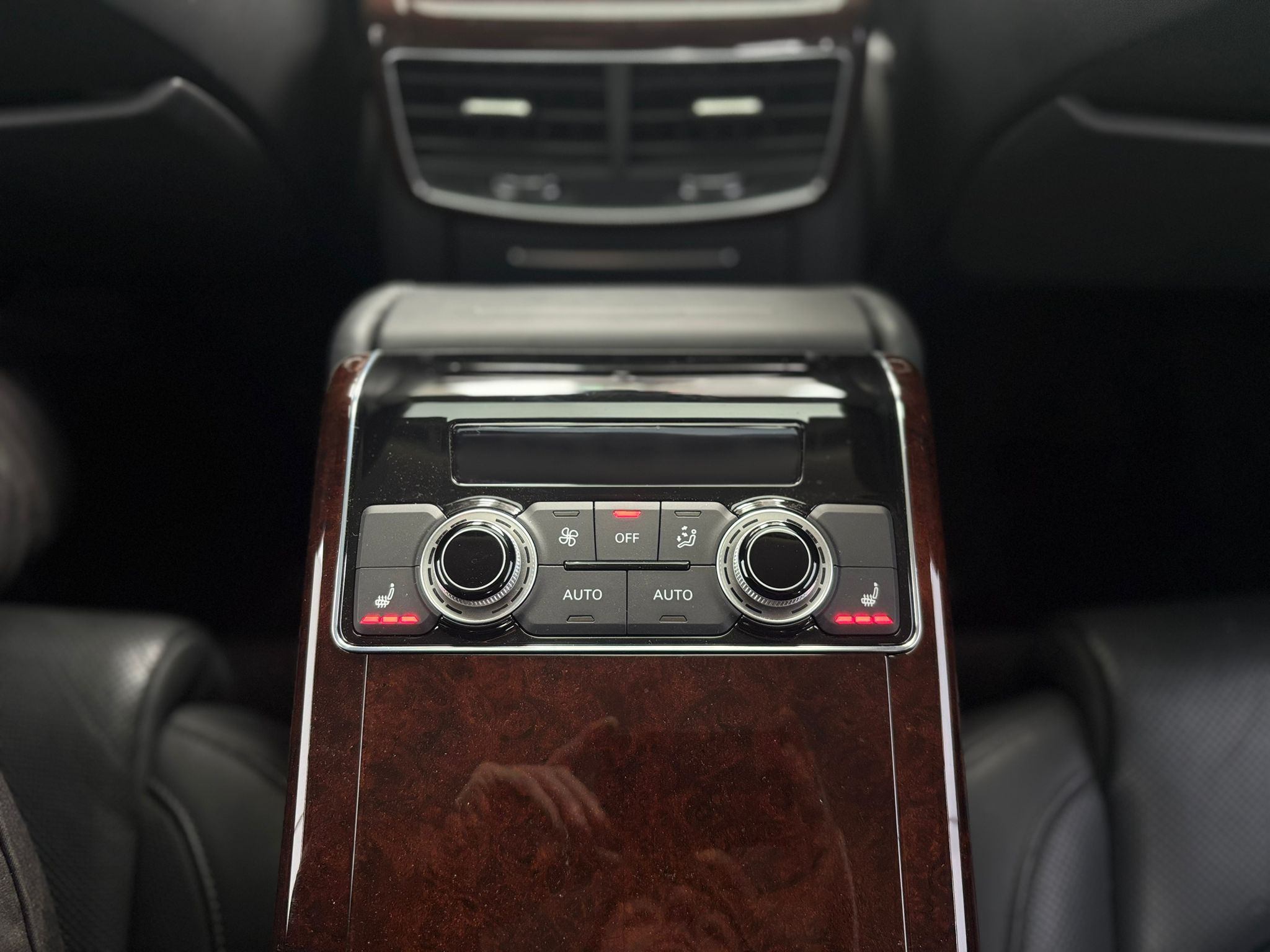 /canwestautoinc/2013-Audi-A8-9151762490018316.jpg