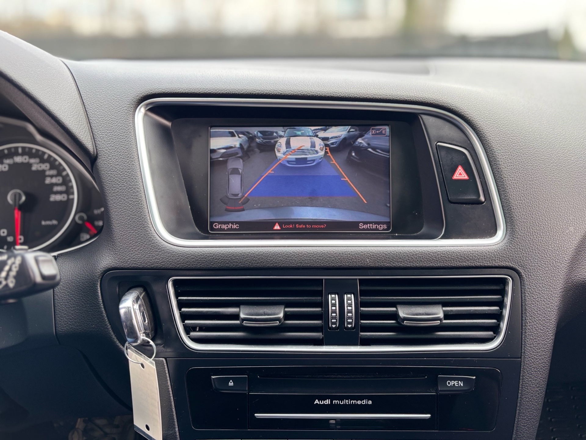 /canwestautoinc/2013-Audi-Q5-4055477625897592.jpg