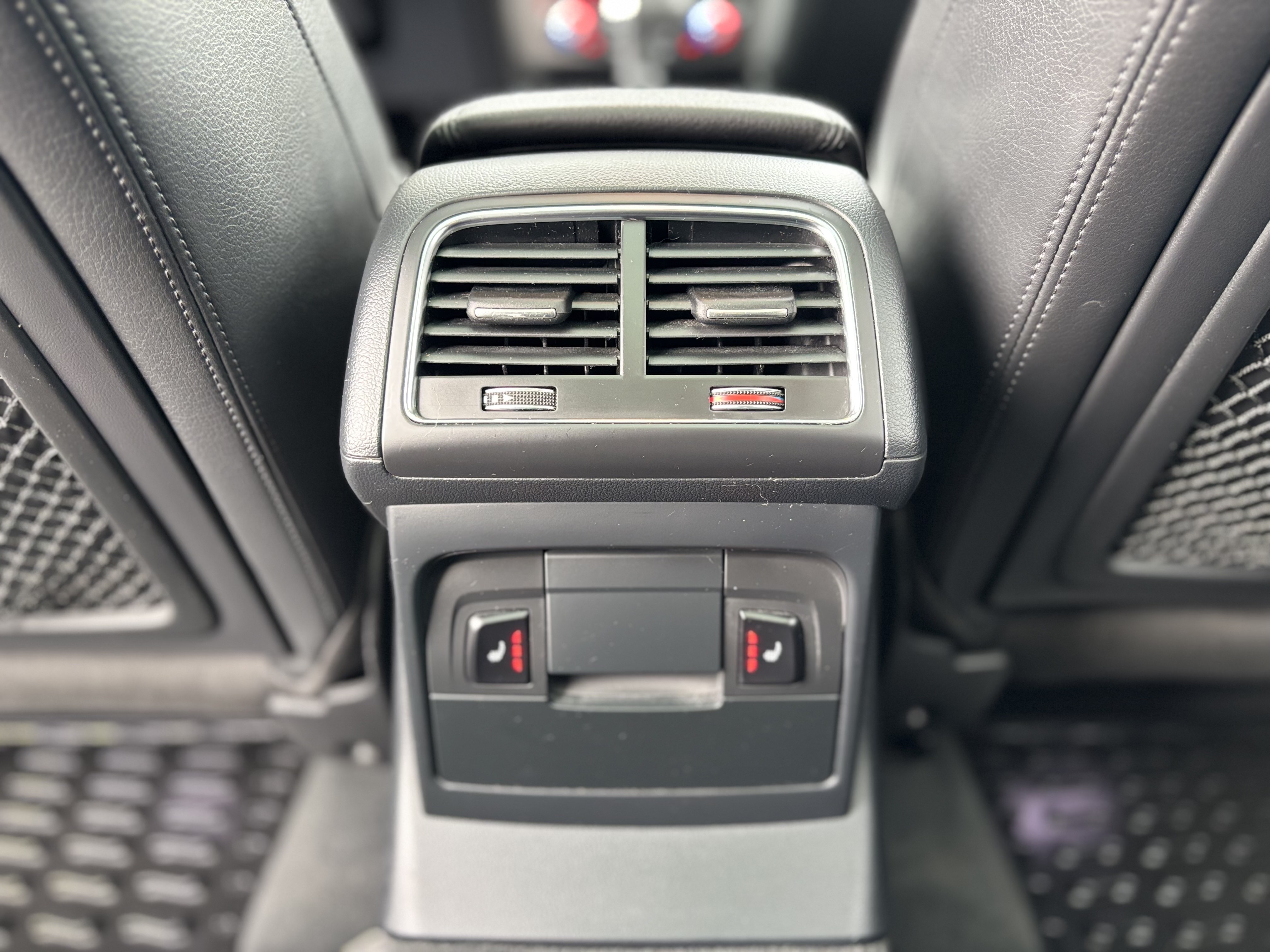 /canwestautoinc/2013-Audi-Q5-4328065898079374.jpg