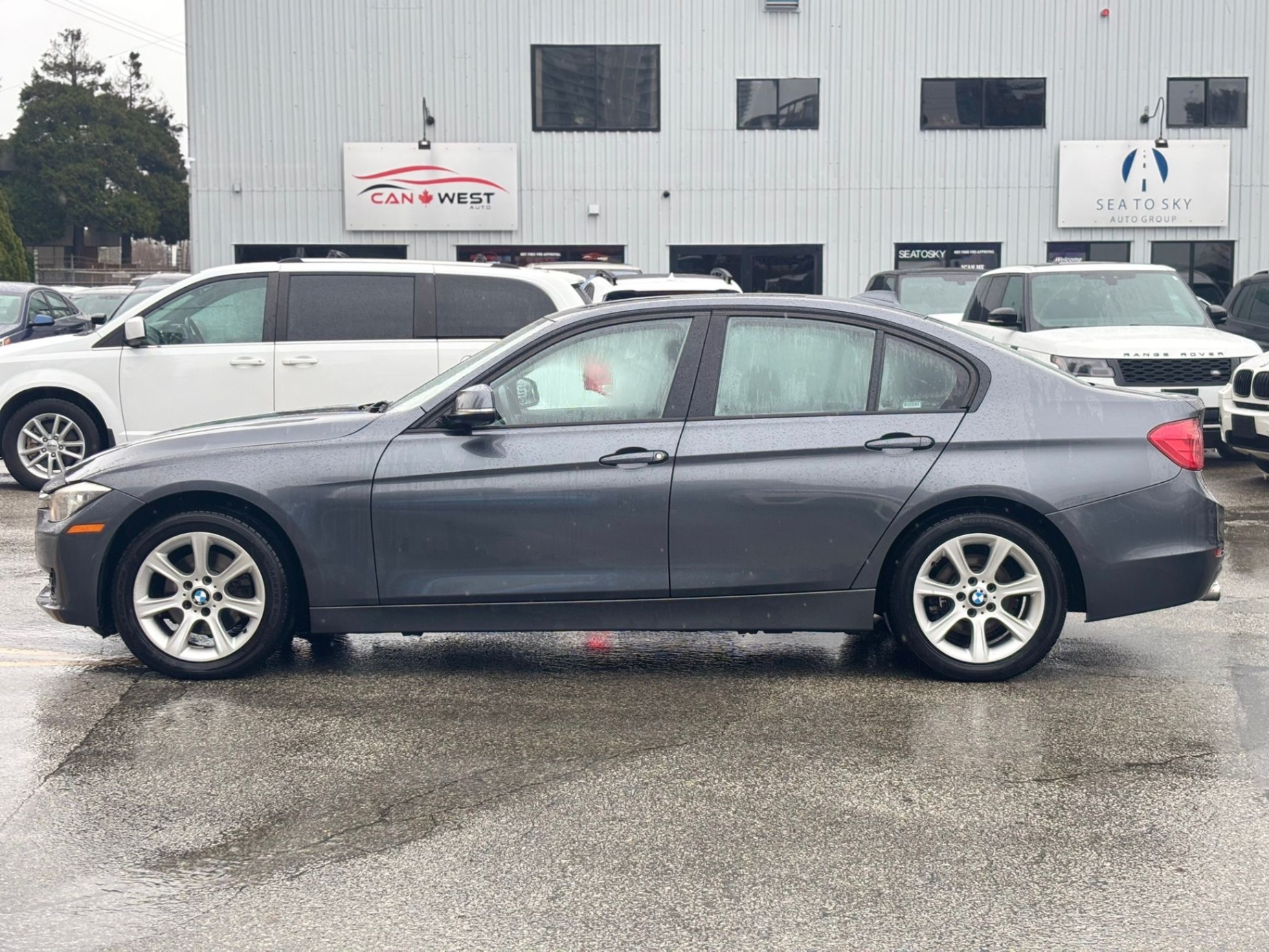 /canwestautoinc/2013-BMW-3-Series-3357558617914973.jpg
