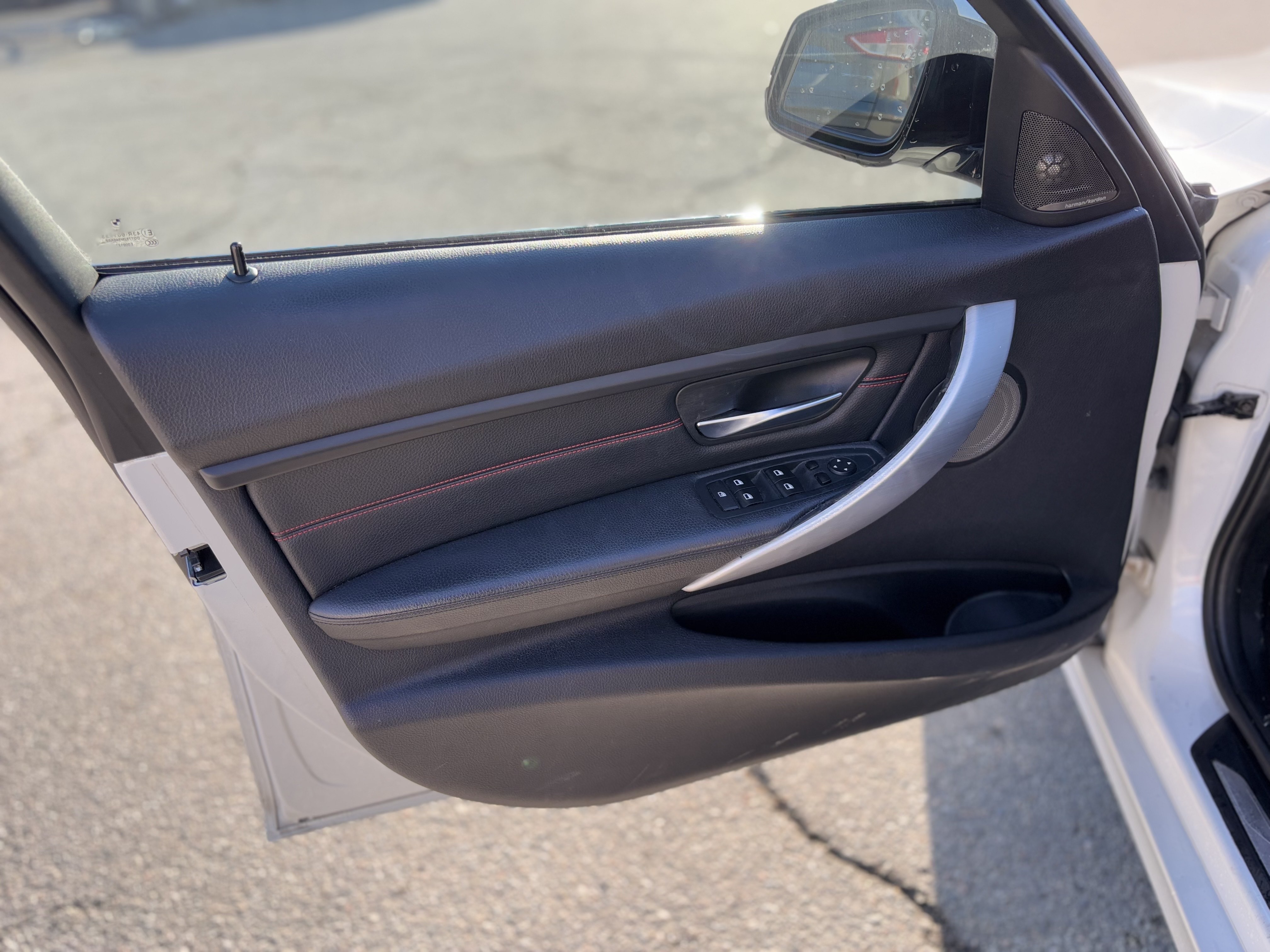 /canwestautoinc/2013-BMW-3Series-532001448291054.jpg