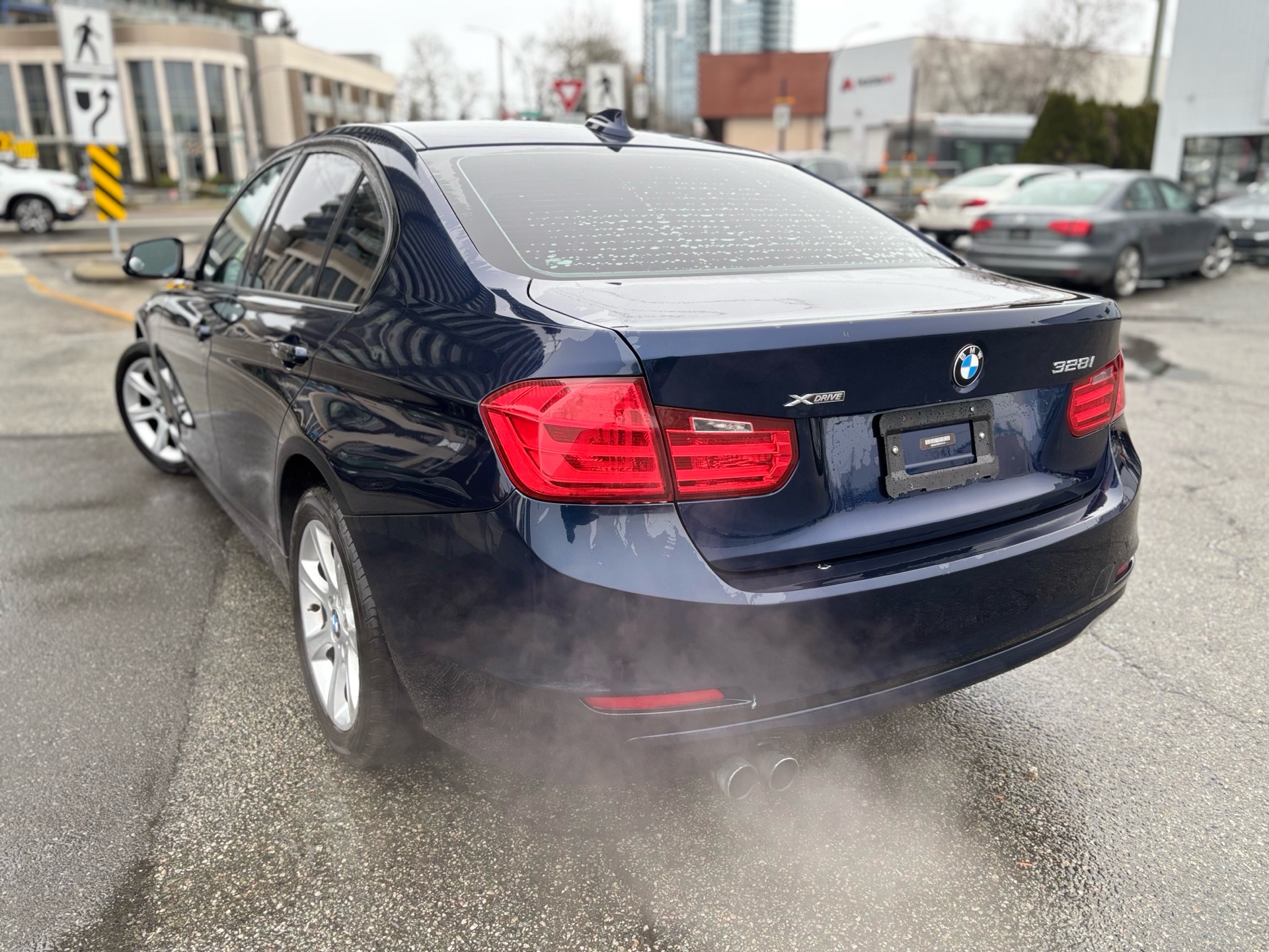 /canwestautoinc/2013-BMW-3Series-8786211717035826.jpg