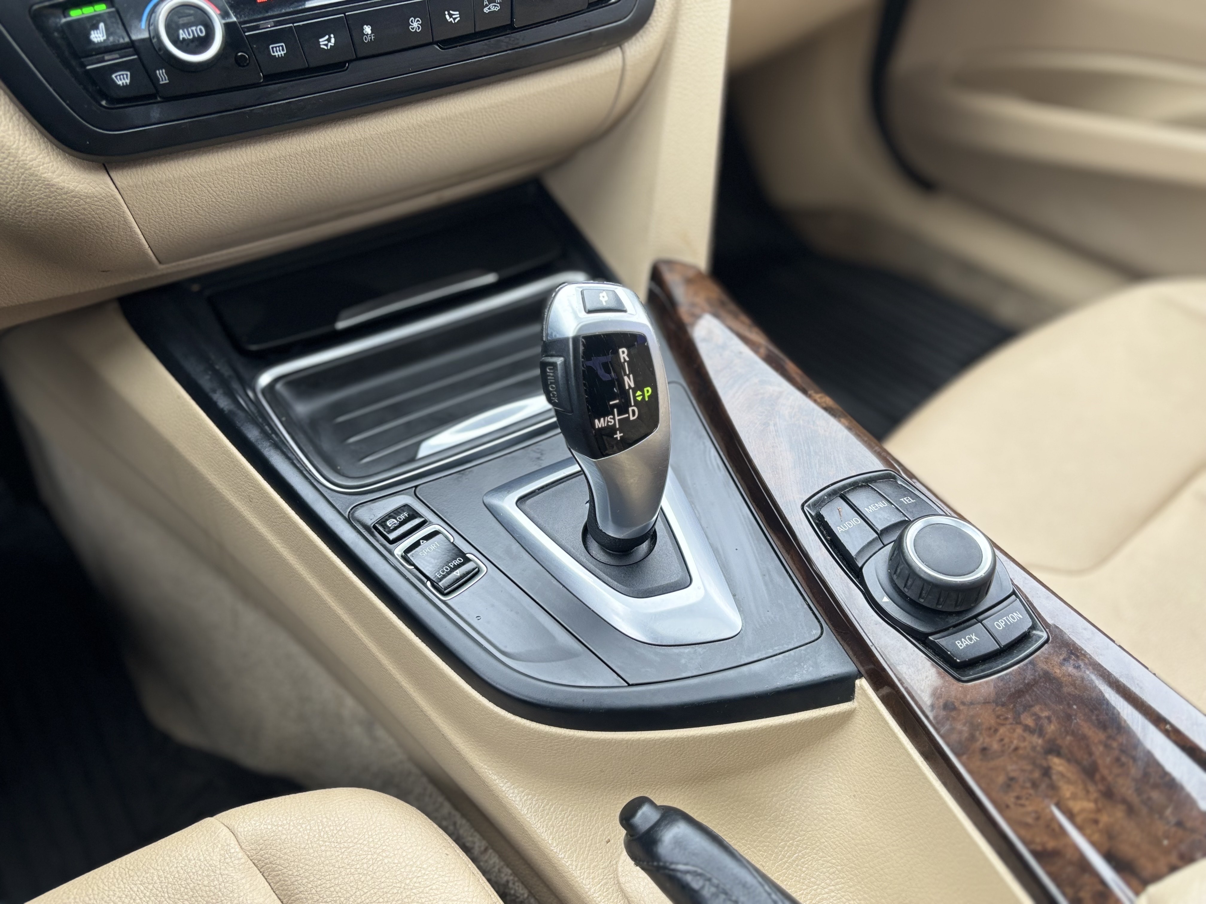 /canwestautoinc/2013-BMW-3Series-8991868977792681.jpg