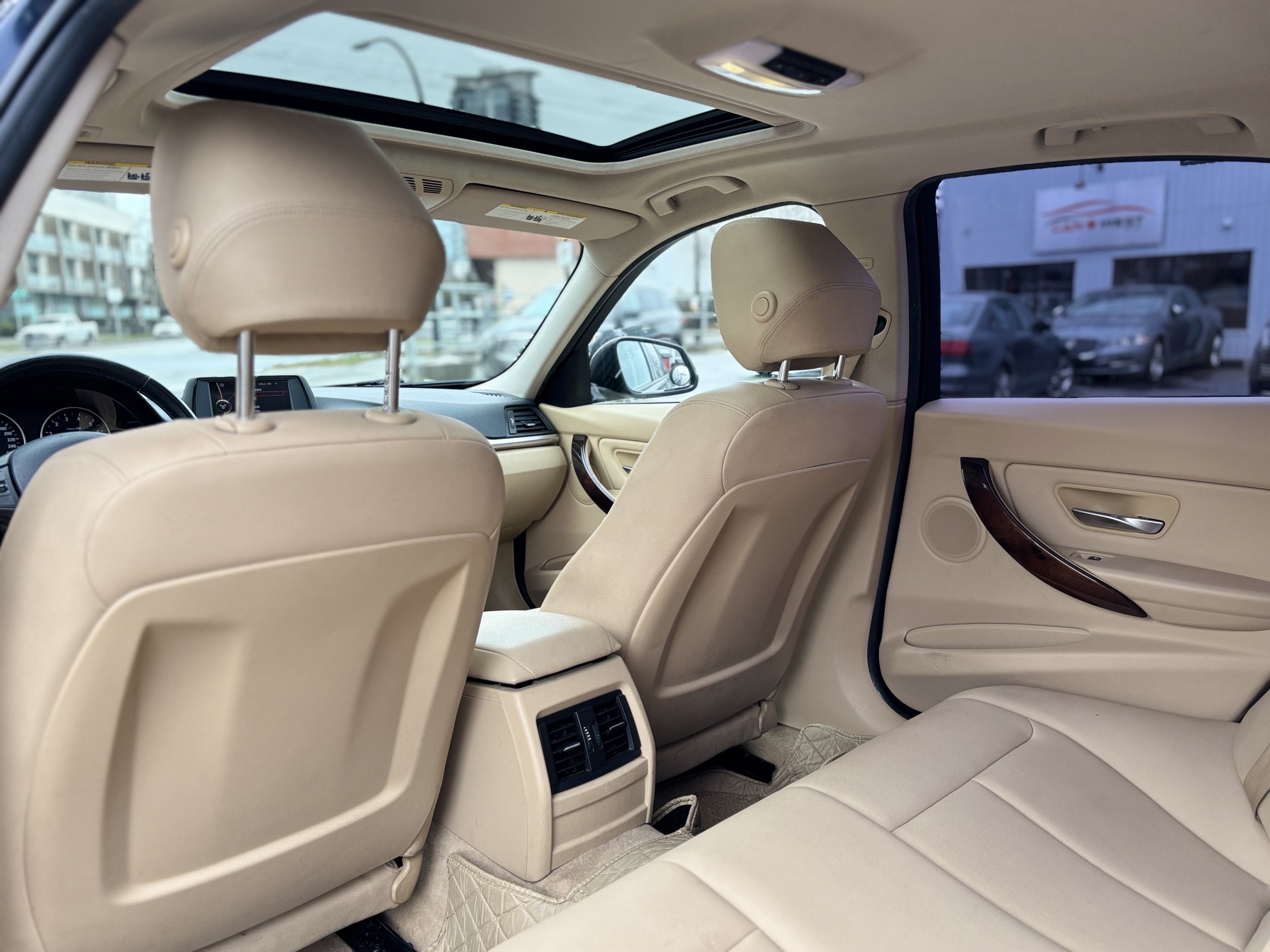 /canwestautoinc/2013-BMW-3Series-9676806947030749.jpg