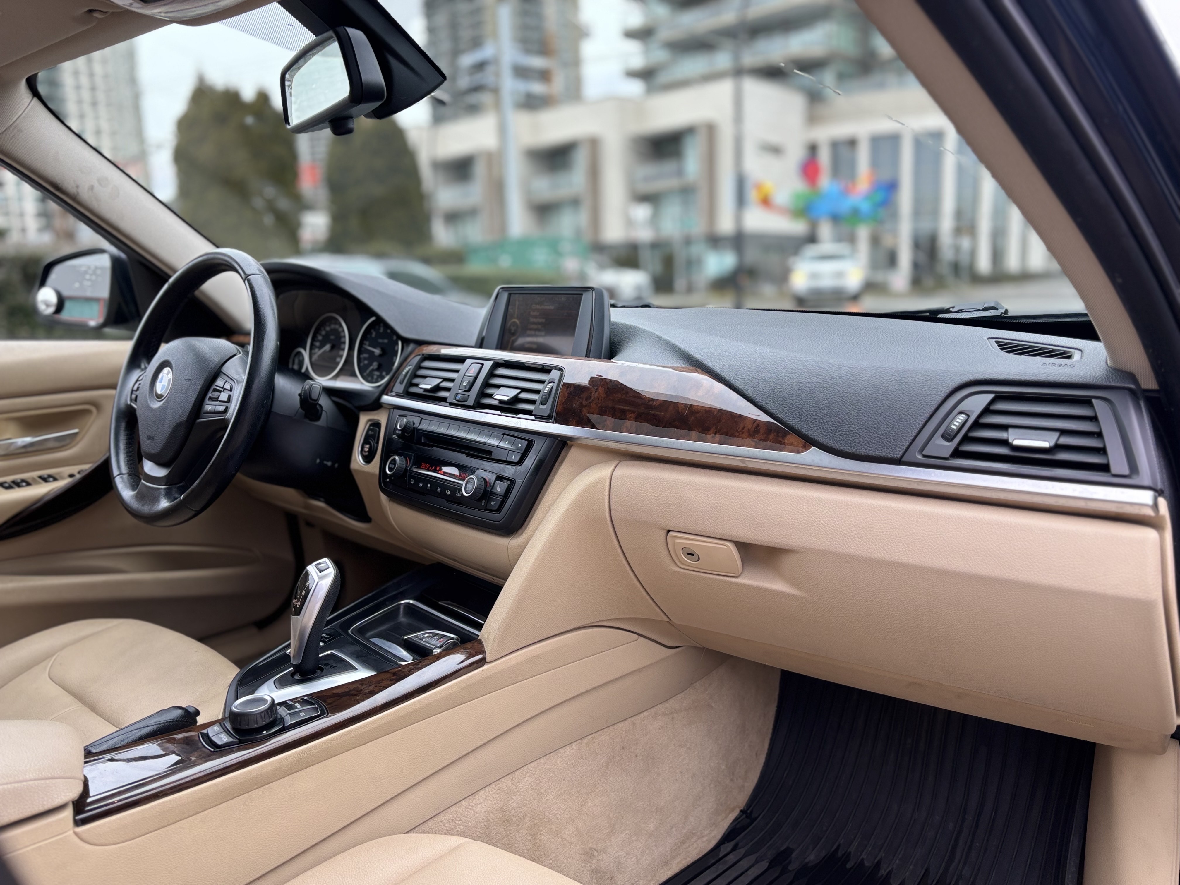 /canwestautoinc/2013-BMW-3Series-9766931256003162.jpg