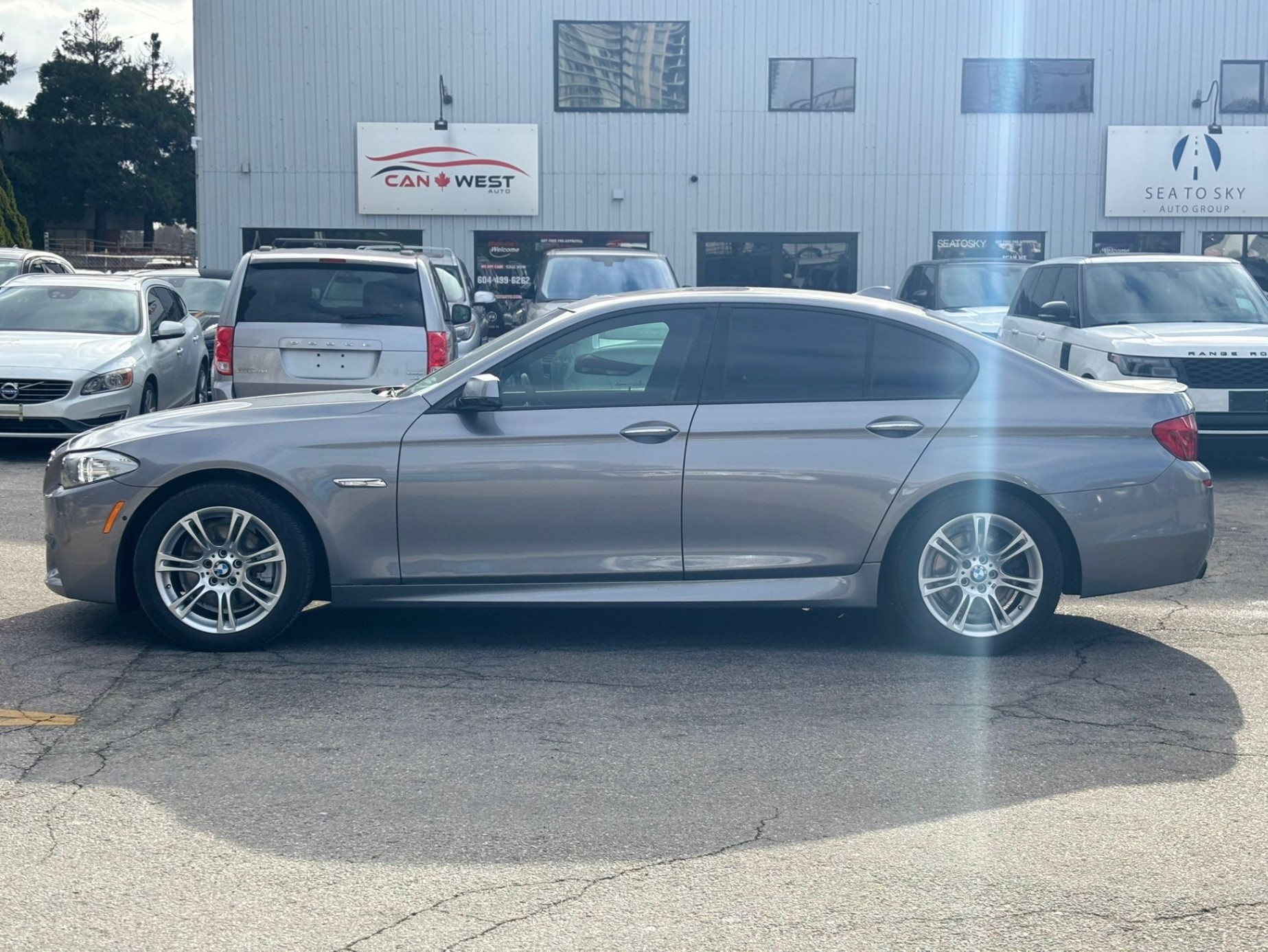 /canwestautoinc/2013-BMW-5-Series-7796949849998769.jpg