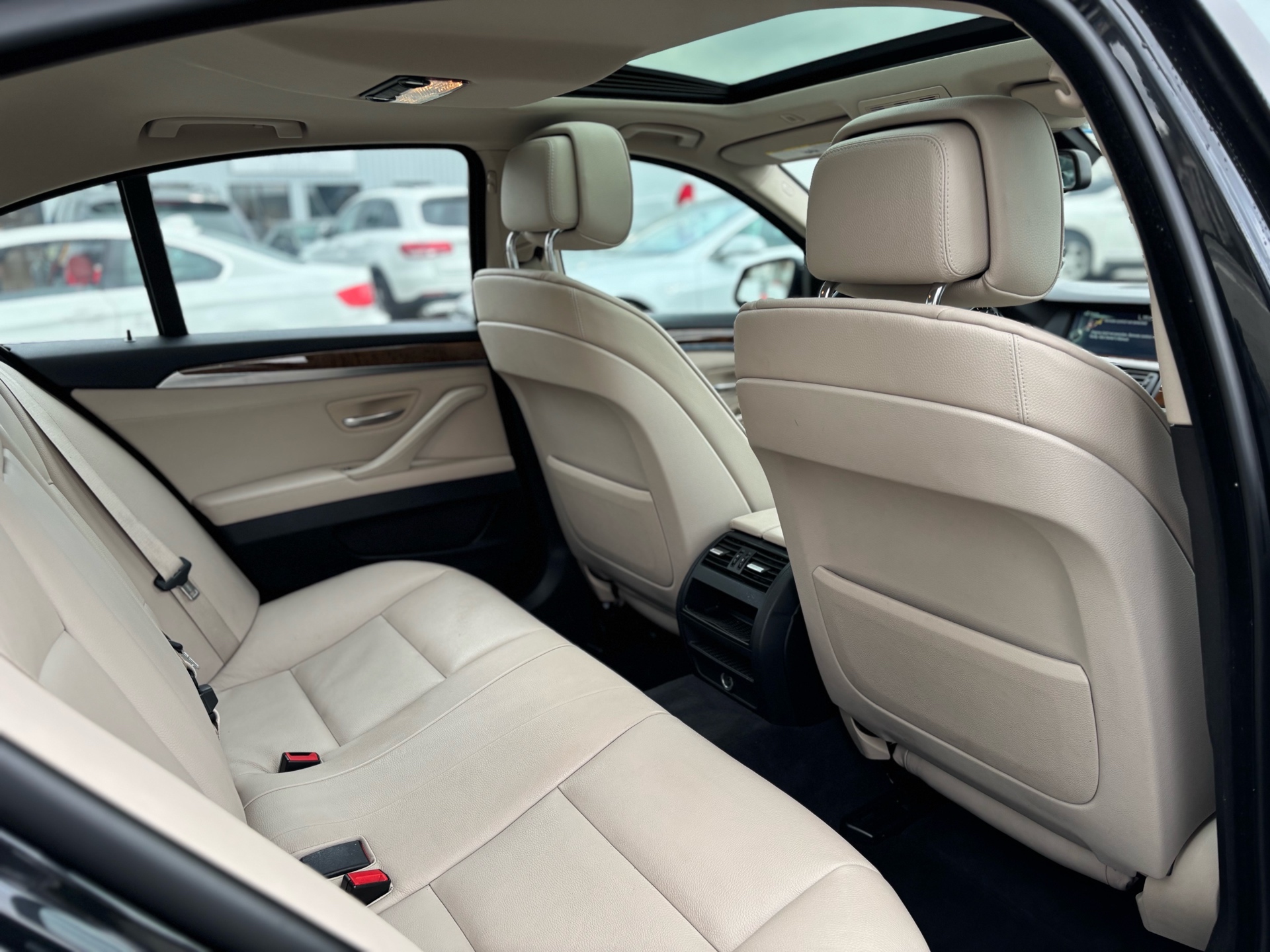 /canwestautoinc/2013-BMW-5Series-16252742333096948.jpg
