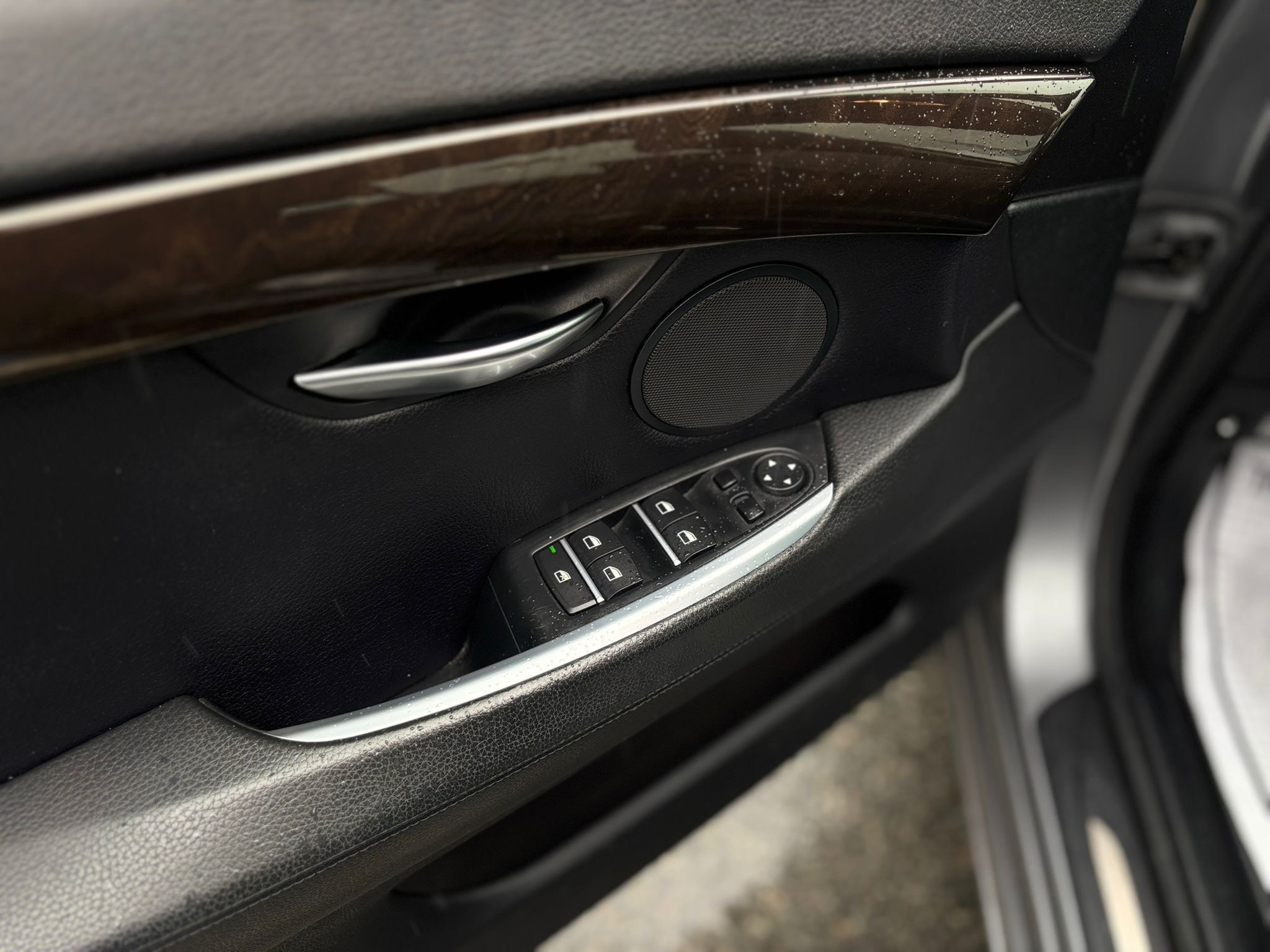 /canwestautoinc/2013-BMW-5Series-21146458128117707.jpg
