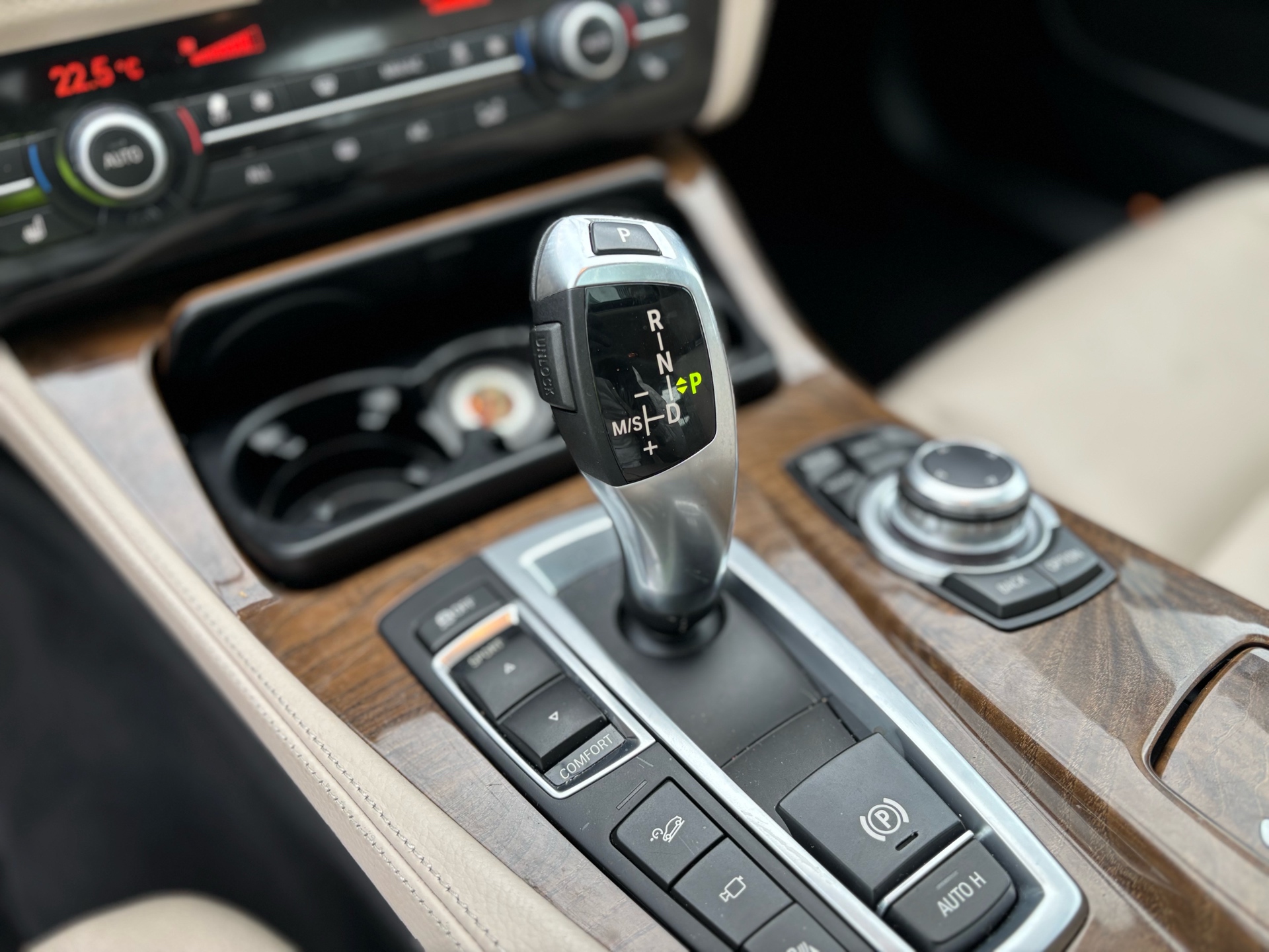/canwestautoinc/2013-BMW-5Series-30644028960541303.jpg