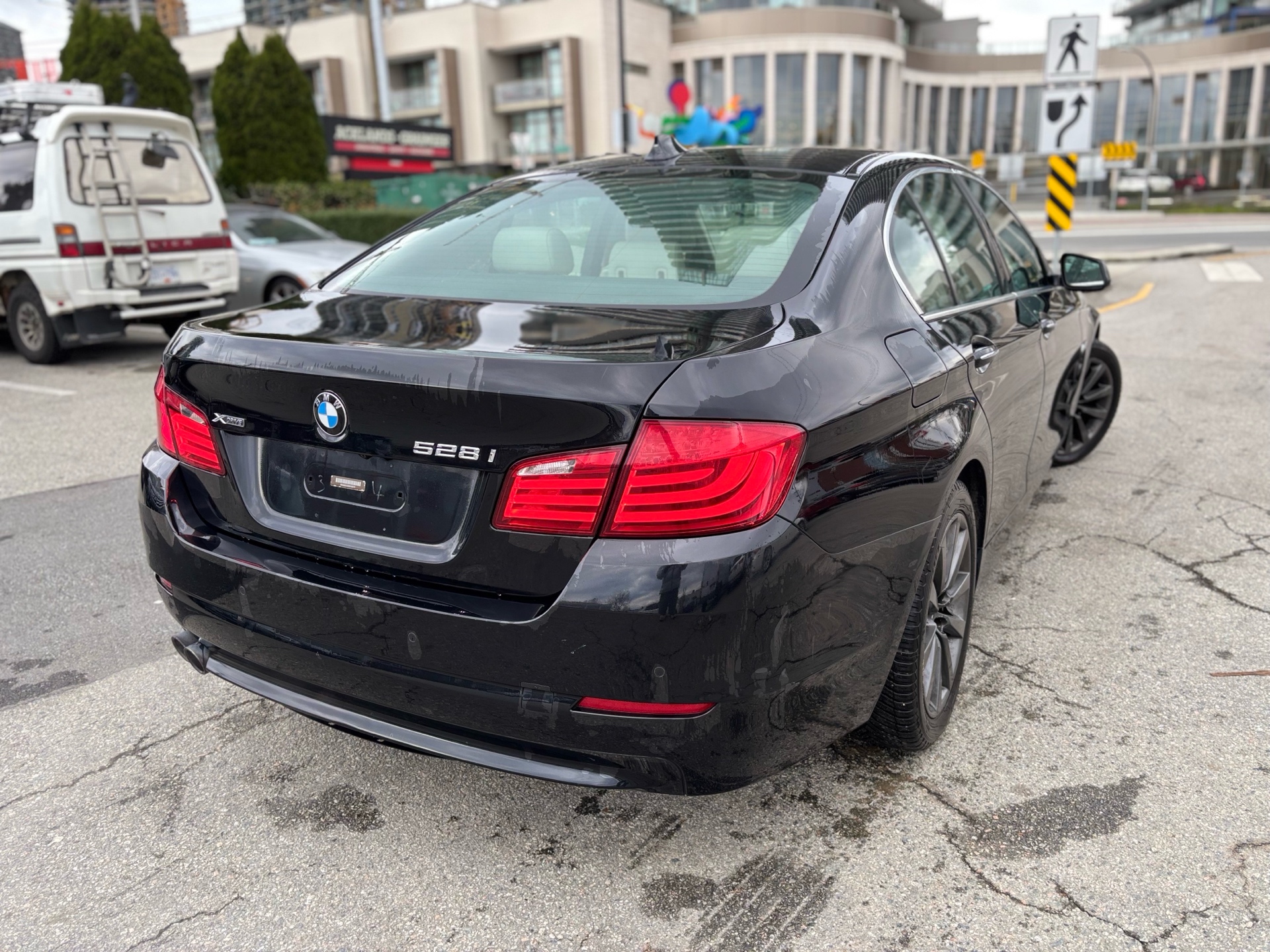 /canwestautoinc/2013-BMW-5Series-6973076774625855.jpg