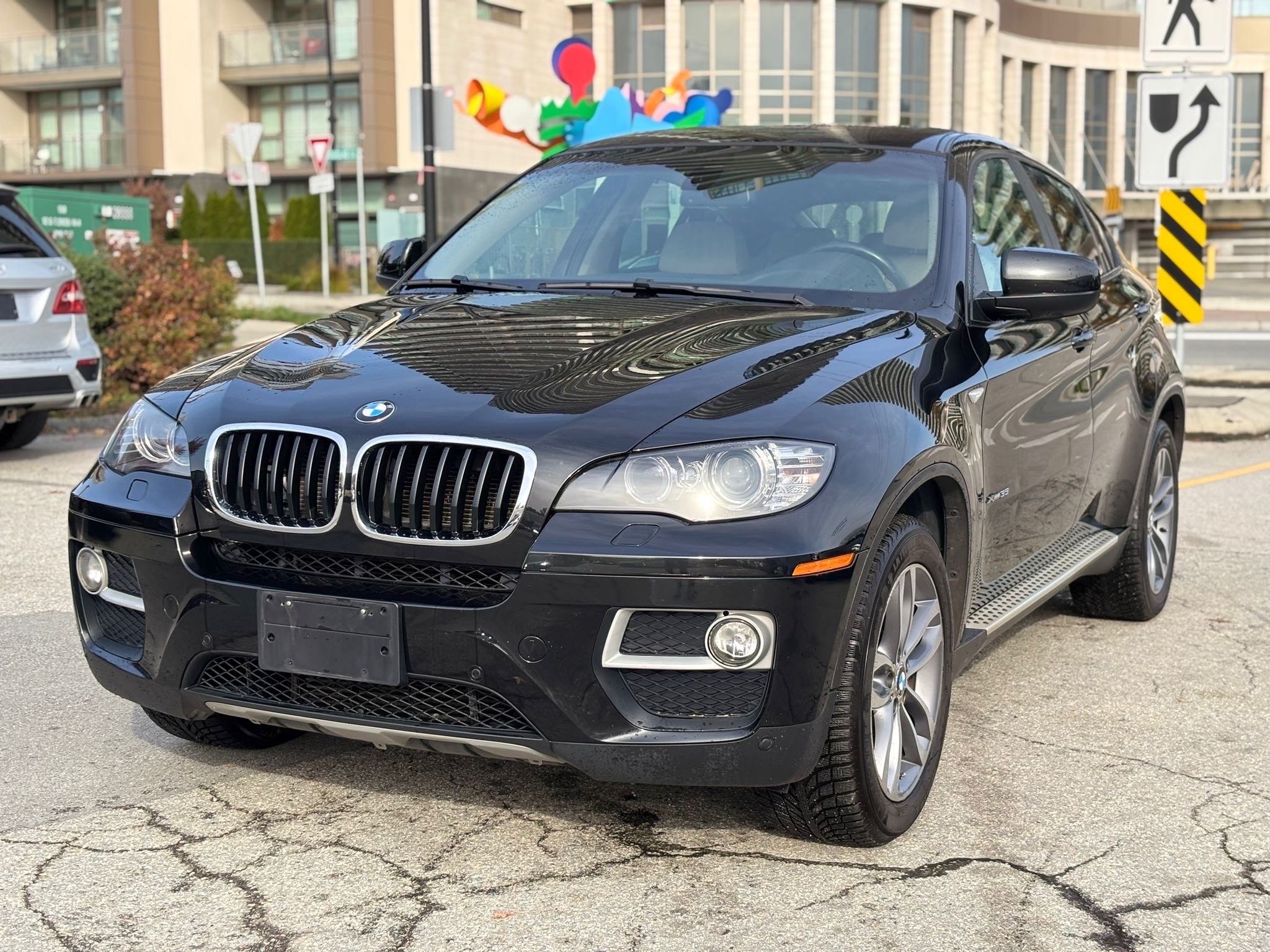 /canwestautoinc/2013-BMW-X6-5990625685505859.jpg