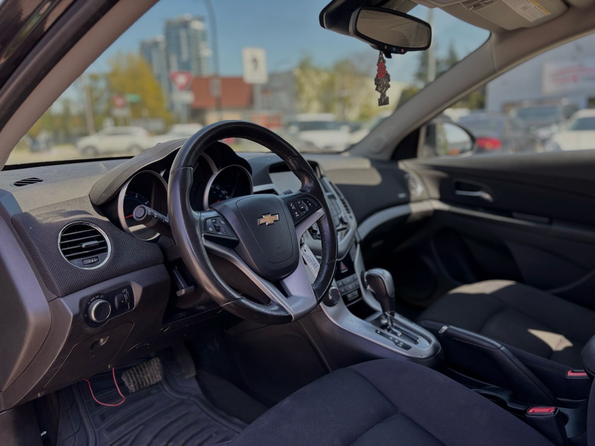 /canwestautoinc/2013-Chevrolet-Cruze-5898648537898628.jpg
