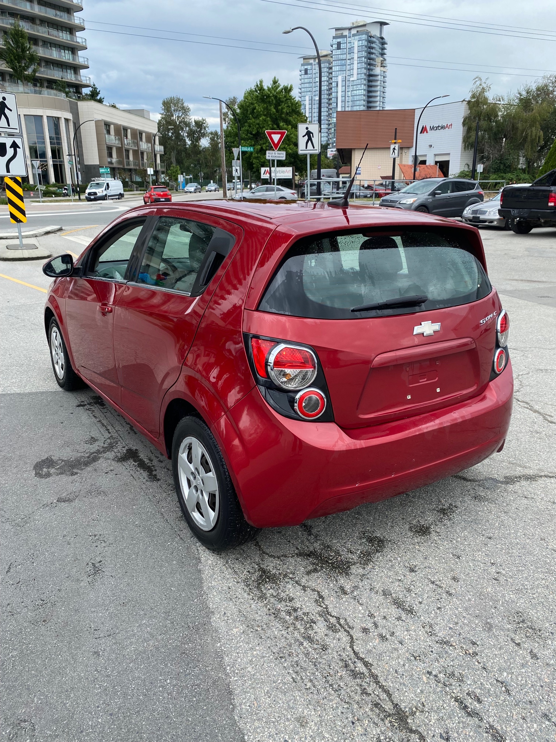 /canwestautoinc/2013-Chevrolet-Sonic-2774597671295025.jpg
