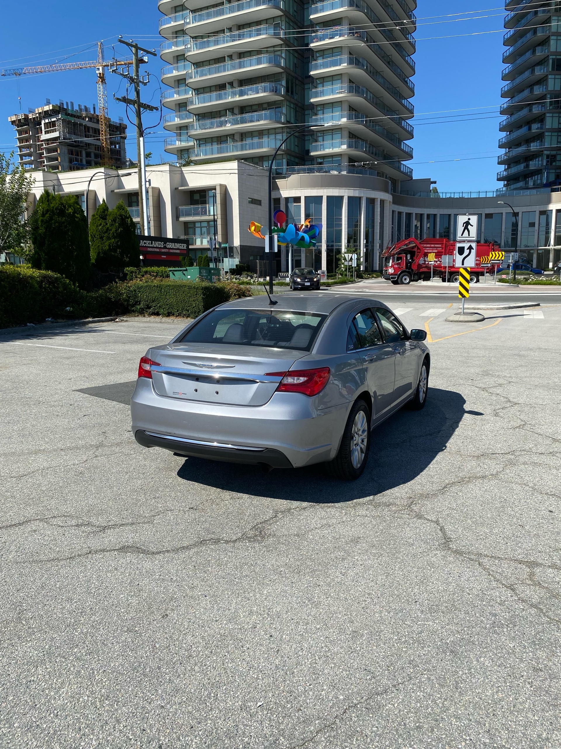 /canwestautoinc/2013-Chrysler-200-7703643372742726.jpg