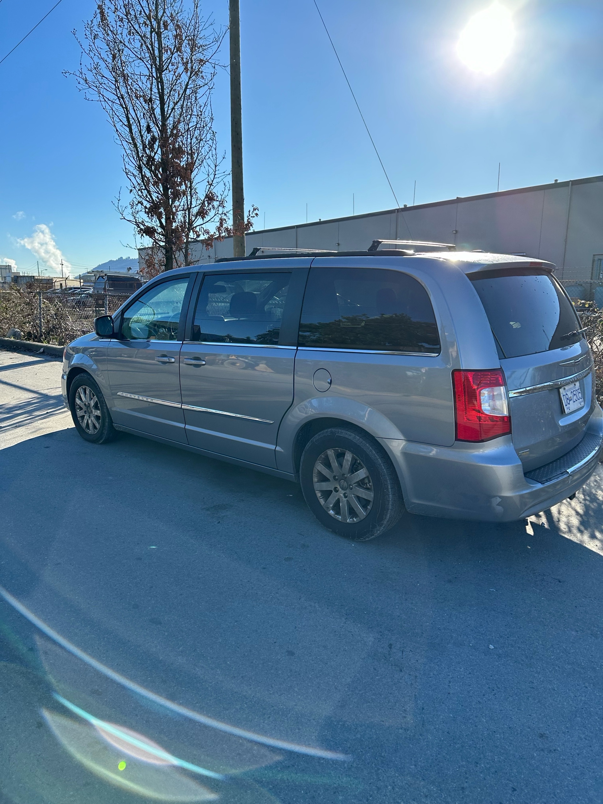 /canwestautoinc/2013-Chrysler-Town&-2664976792936282.jpg