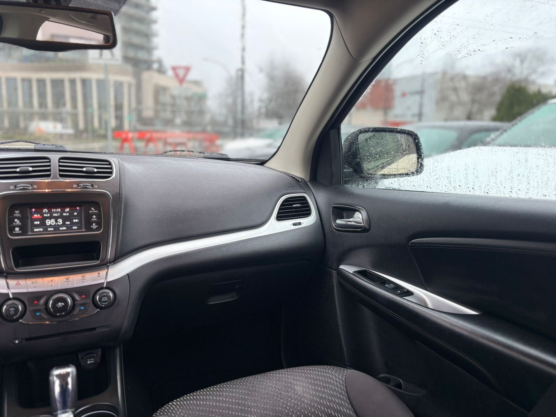 /canwestautoinc/2013-Dodge-Journey-06330505896658001.jpg